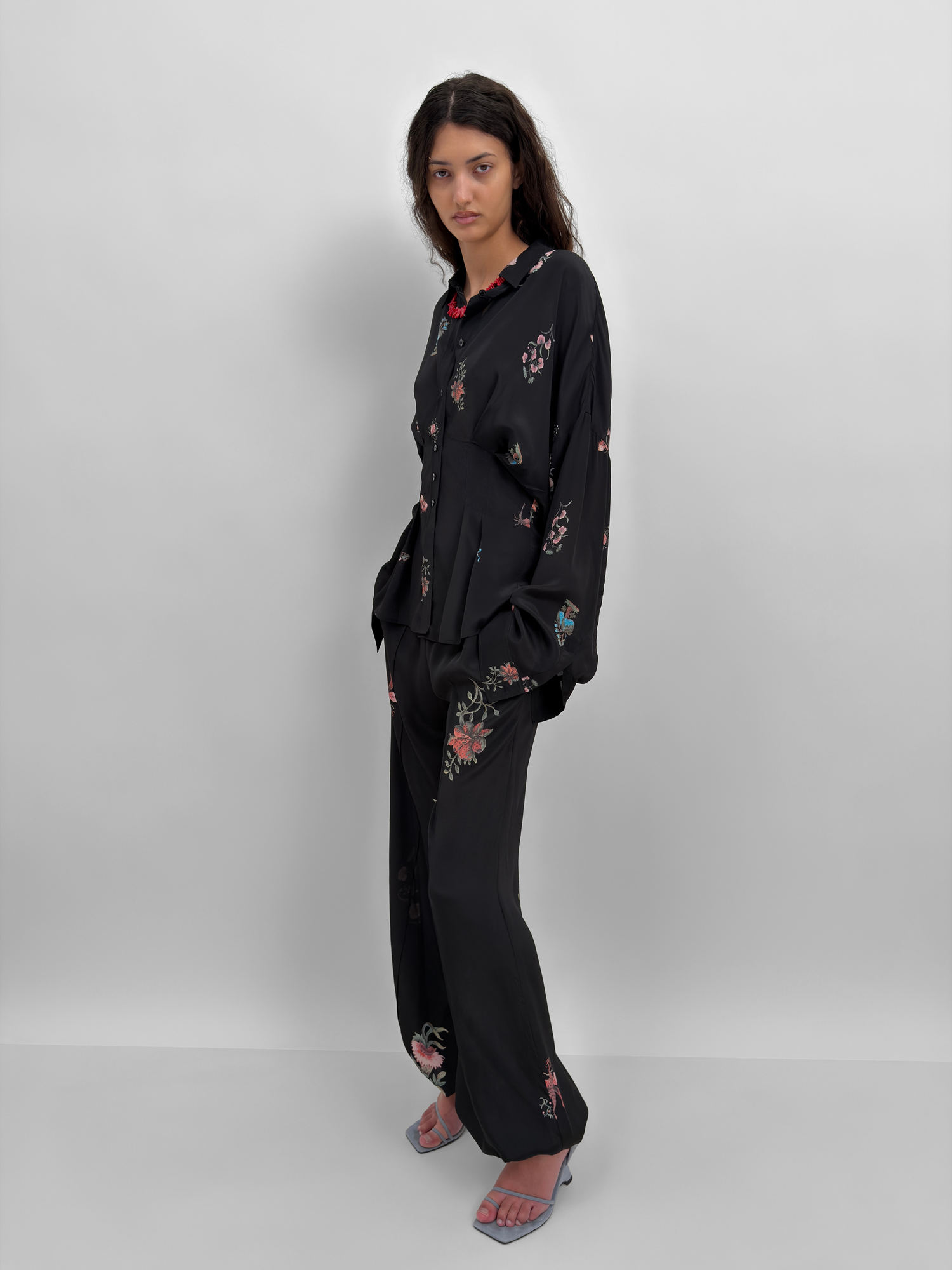 The Apollo cinched shirt in Duchess