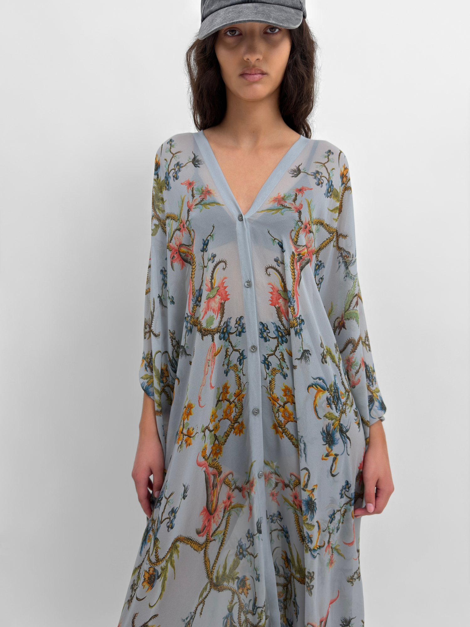 The Agave silk caftan in Trailing