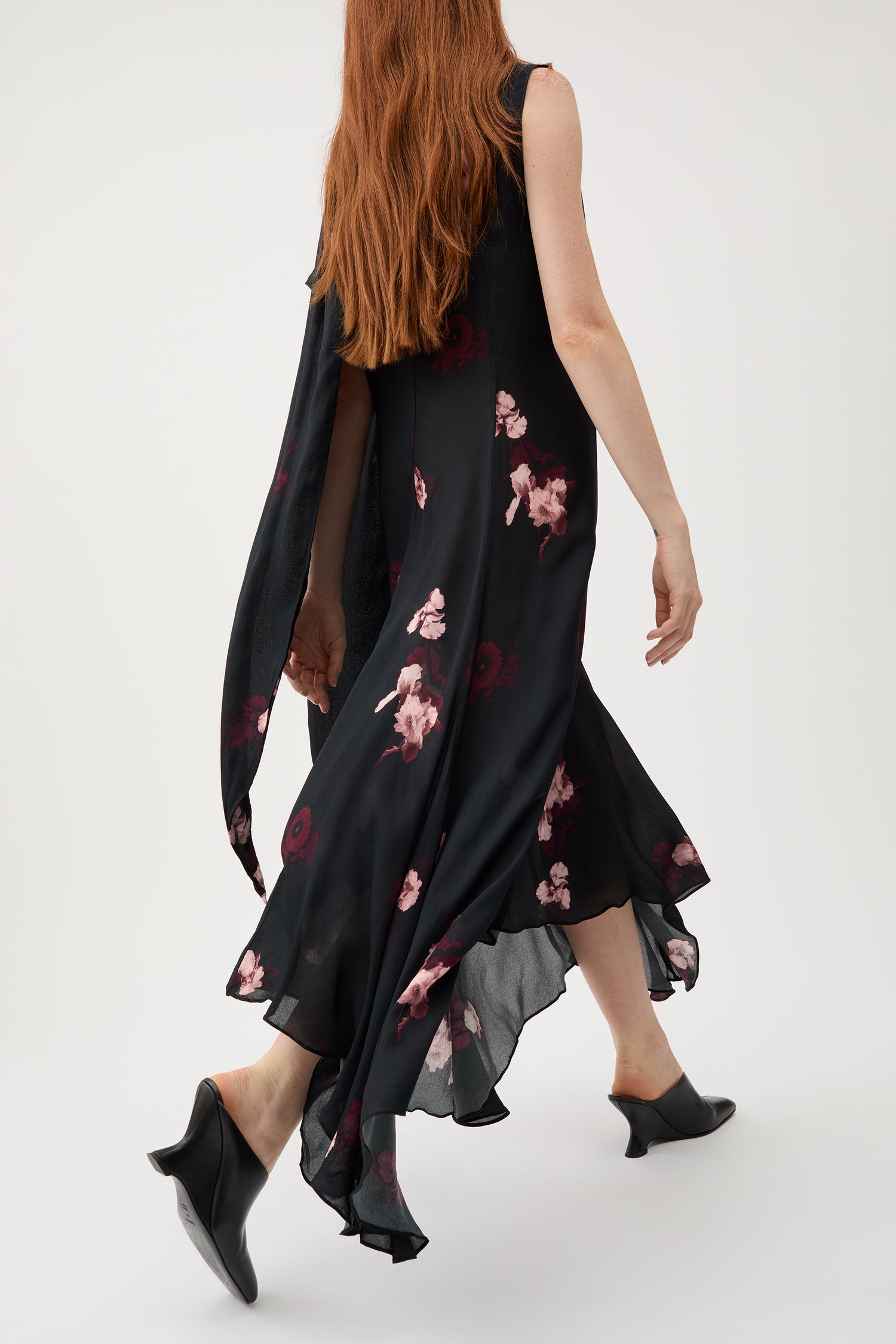 Lotta bouquet crepe dress