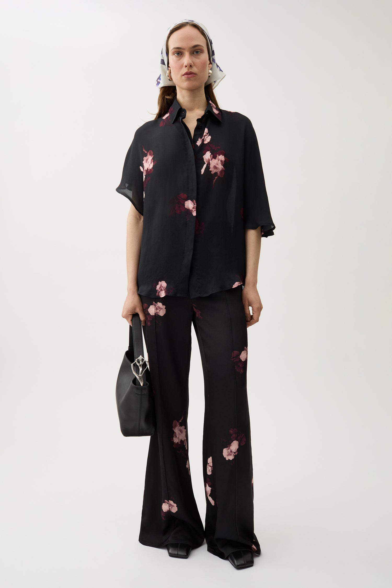 Finch bouquet blouse