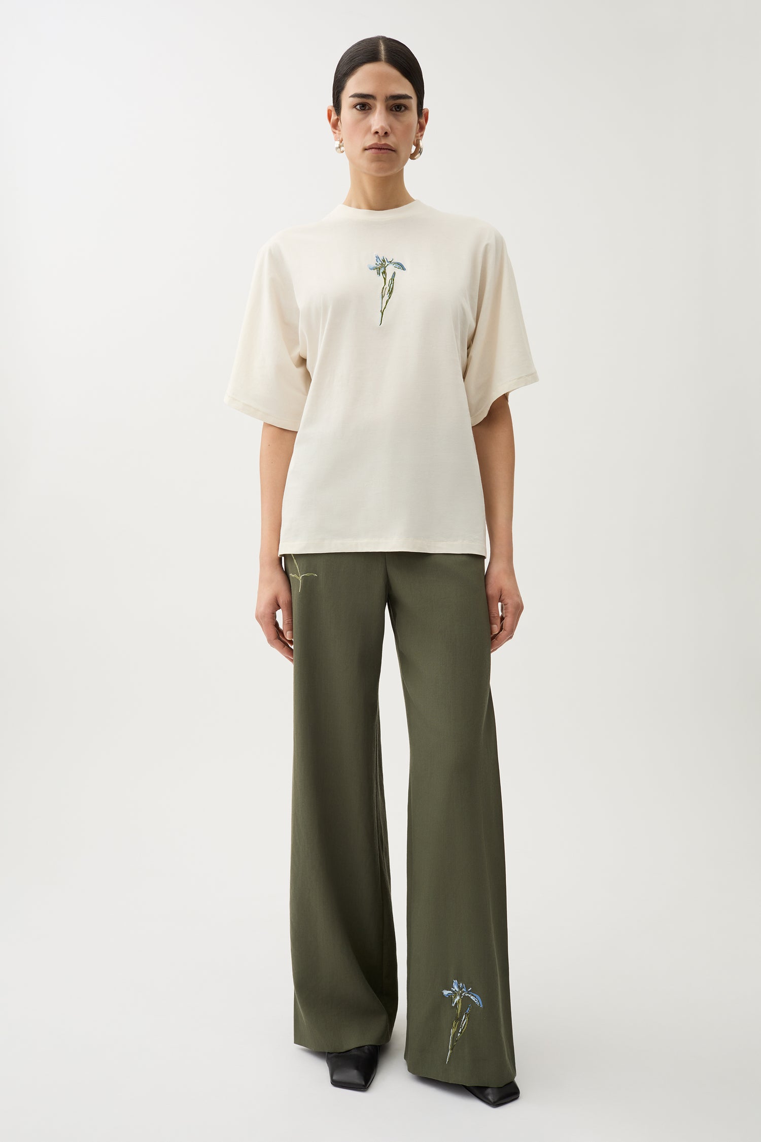 Pop embroidery jersey top