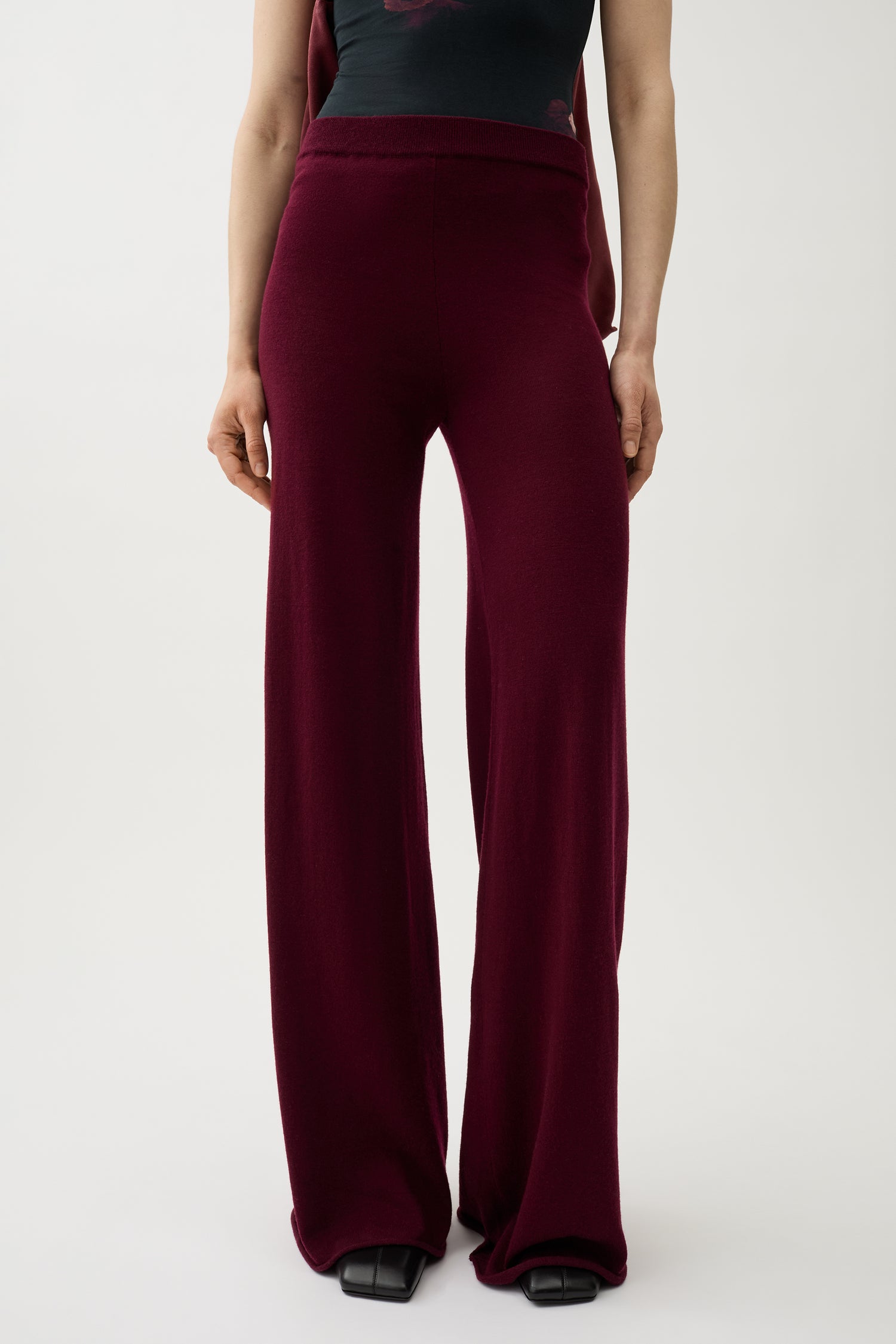 Monica embrace pants