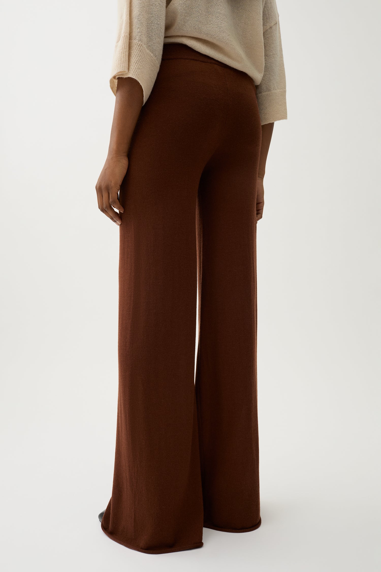 Monica embrace pants