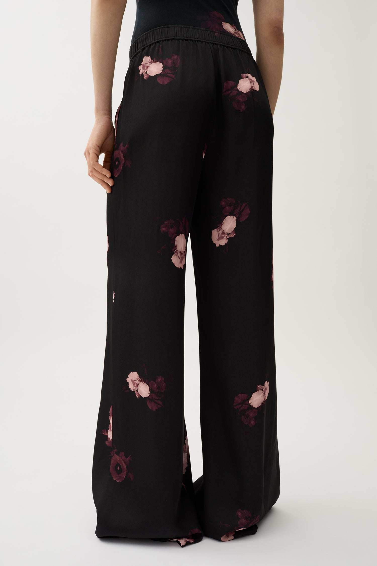 Ezra bouquet chine pants