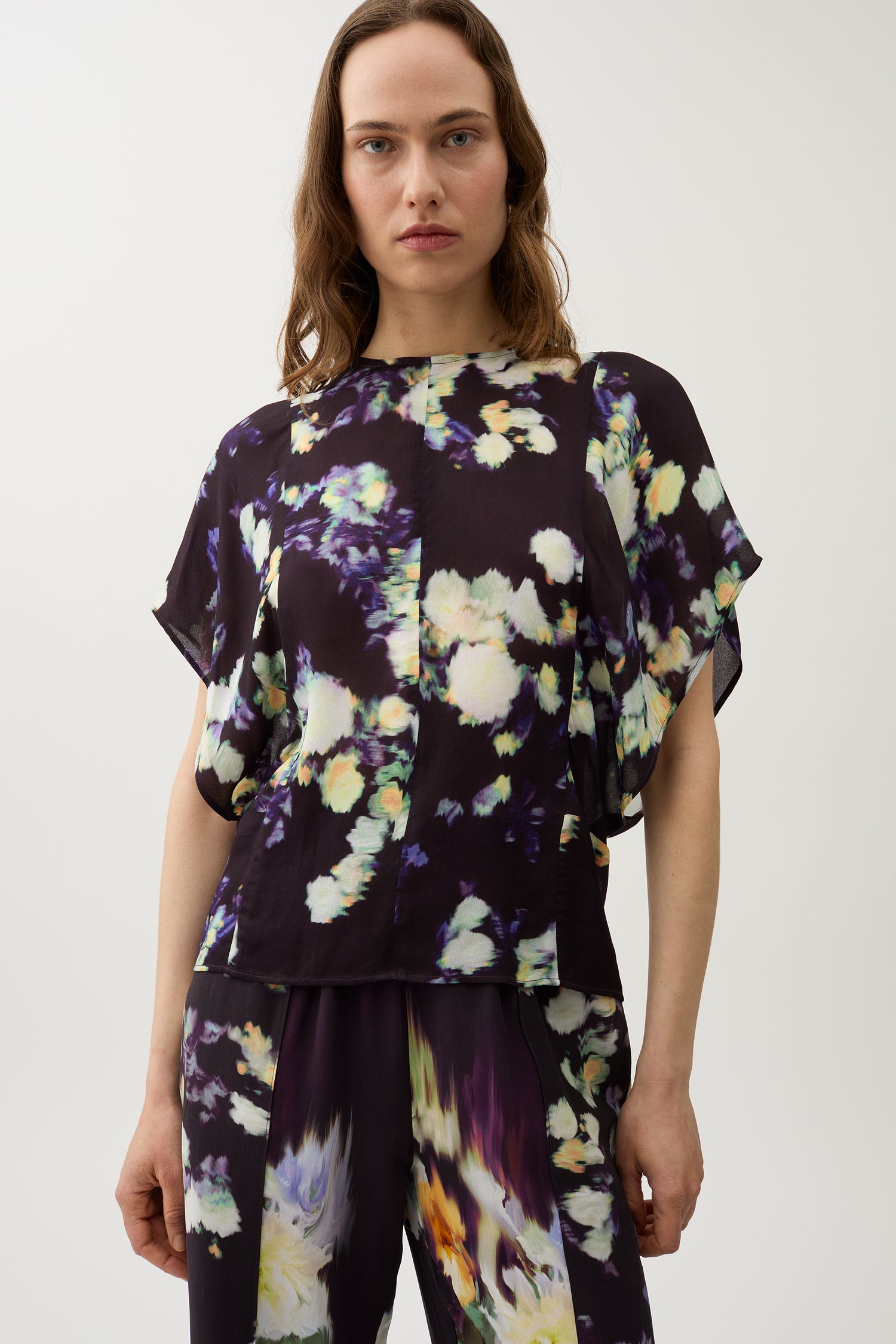 Lara rosie crepe blouse