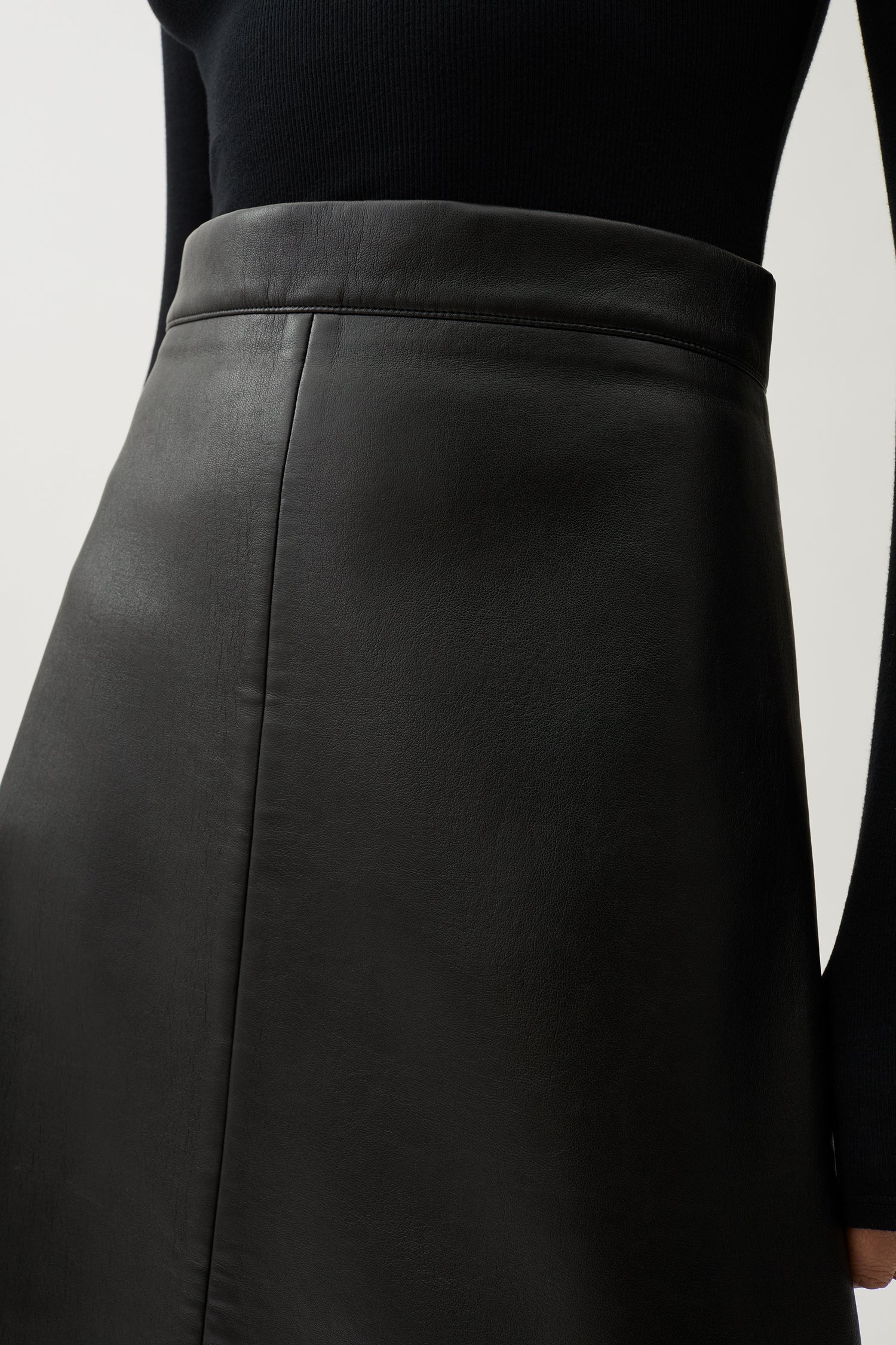 Amalia recycled leather skirt