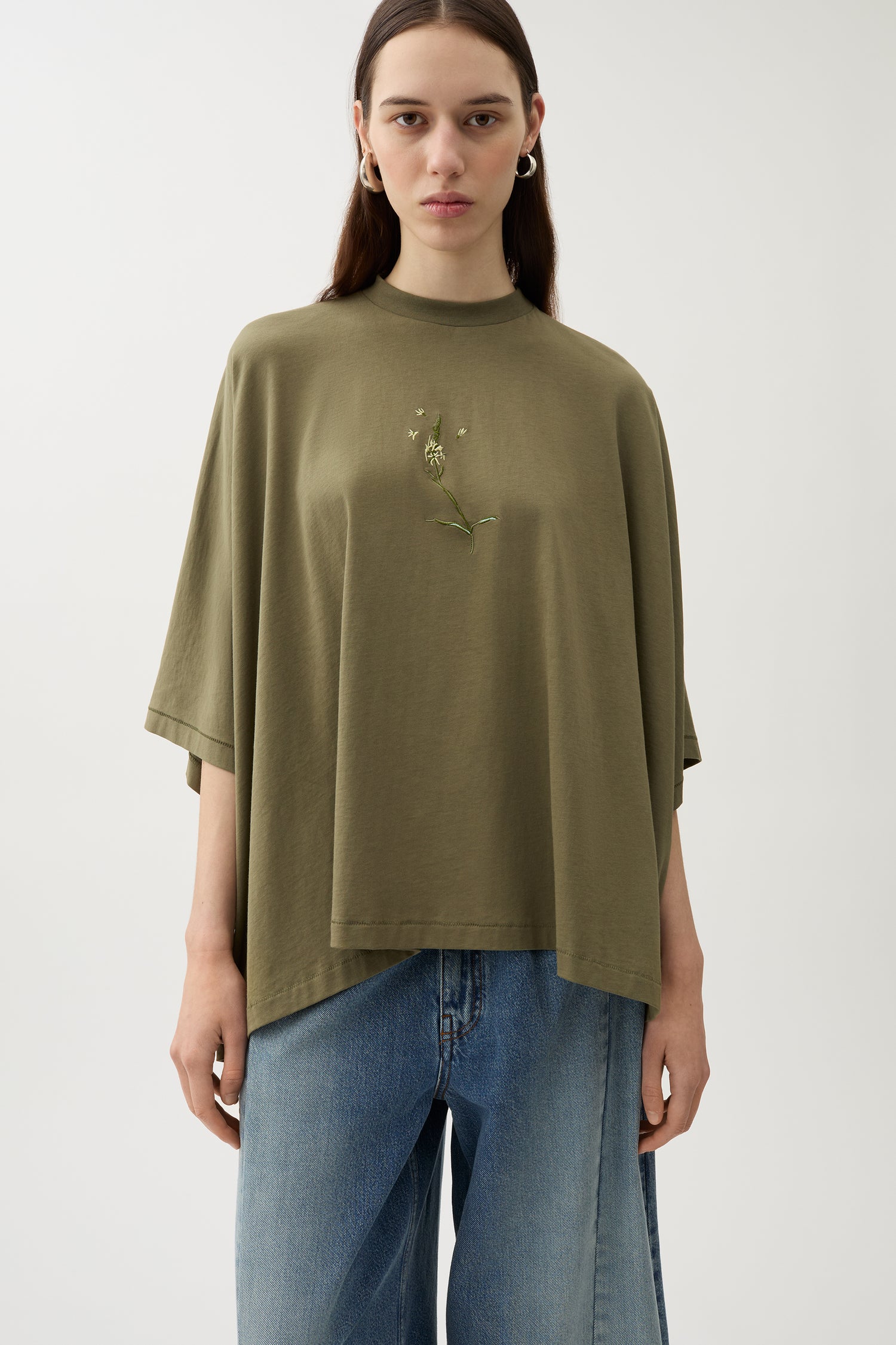 Brick embroidery jersey top