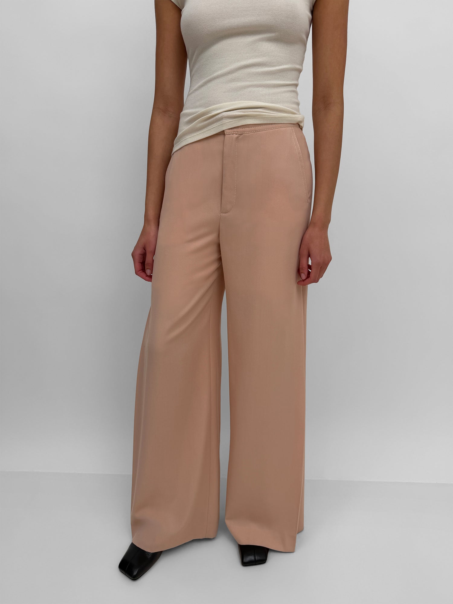 The Nora fluid wool blend pant