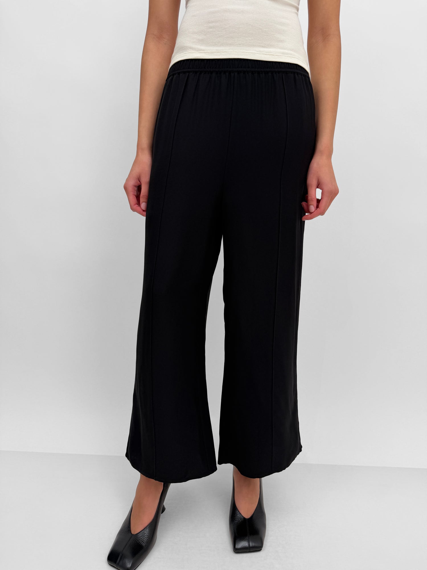 The Ezra crop pant