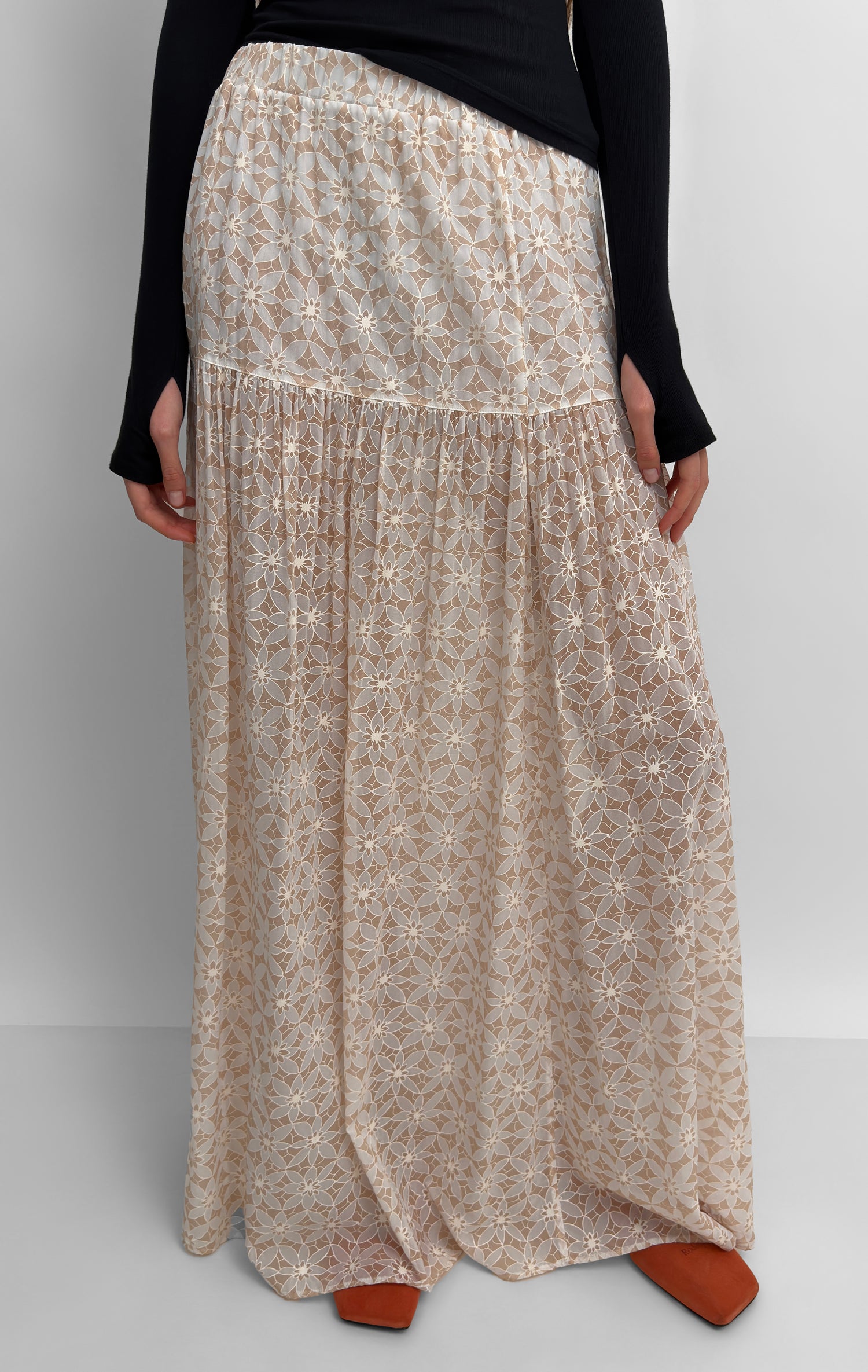 The Asti lace print skirt