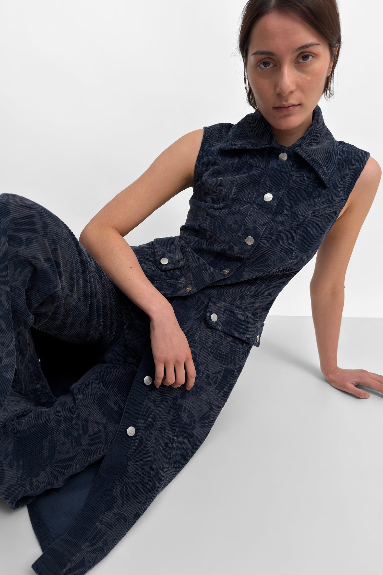 The Boah soft cord vestdress