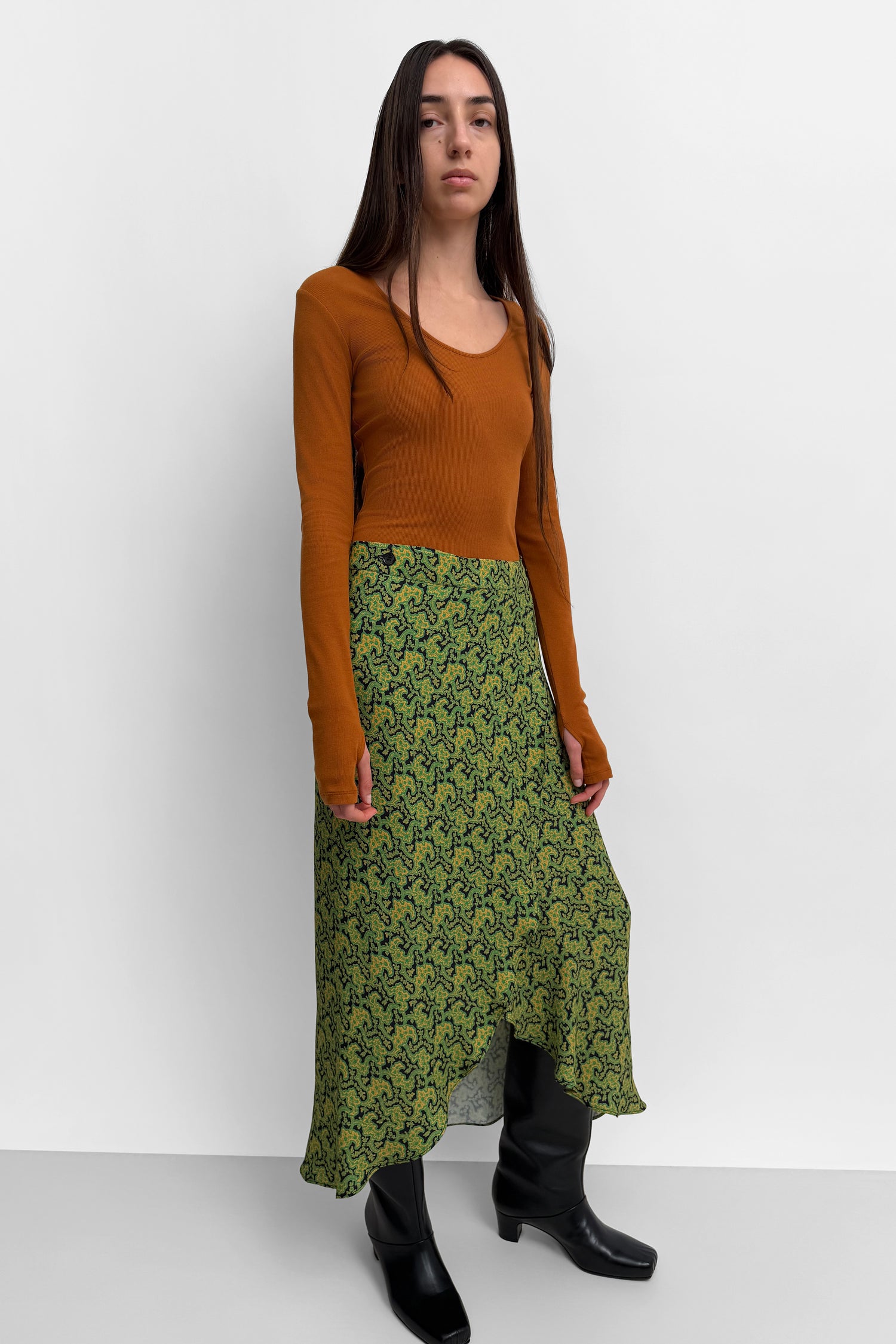The Hizomi asymmetric wrap pencil skirt