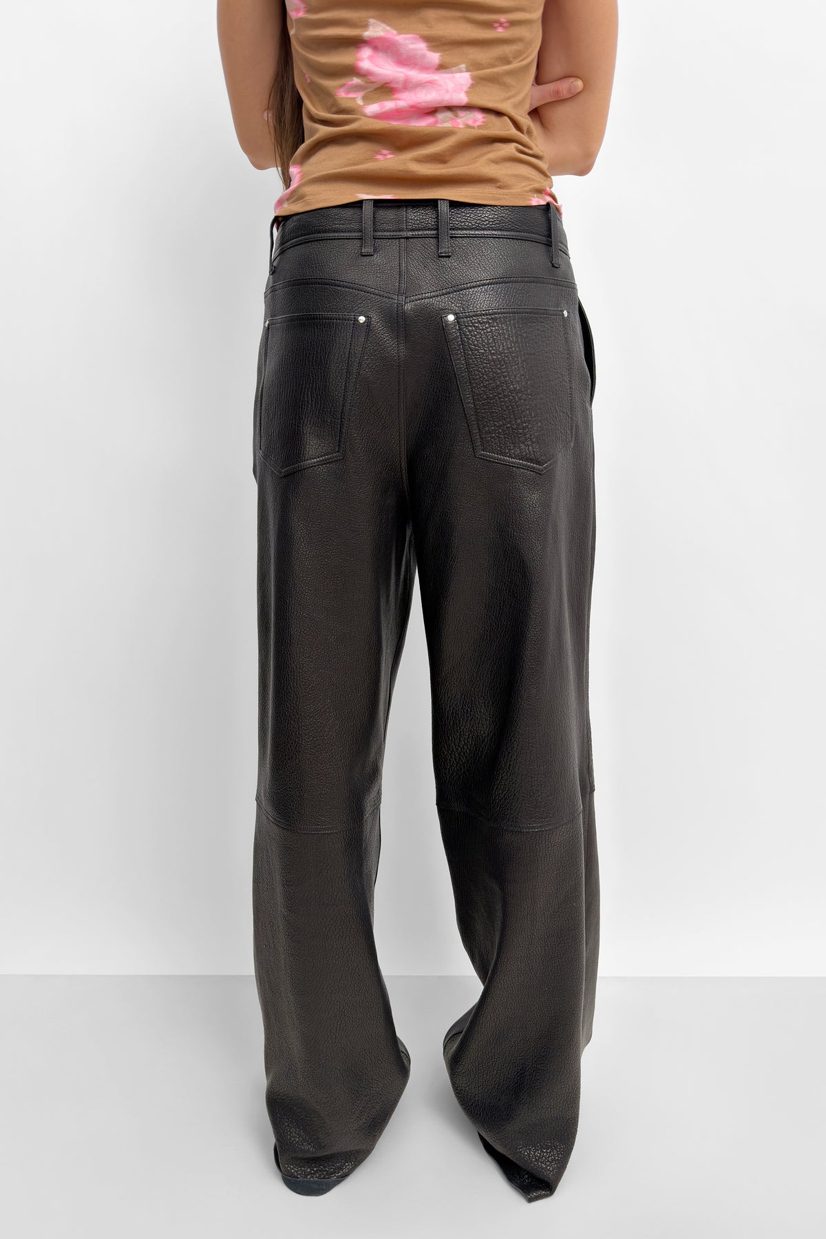 The Iselo pebble leather pant