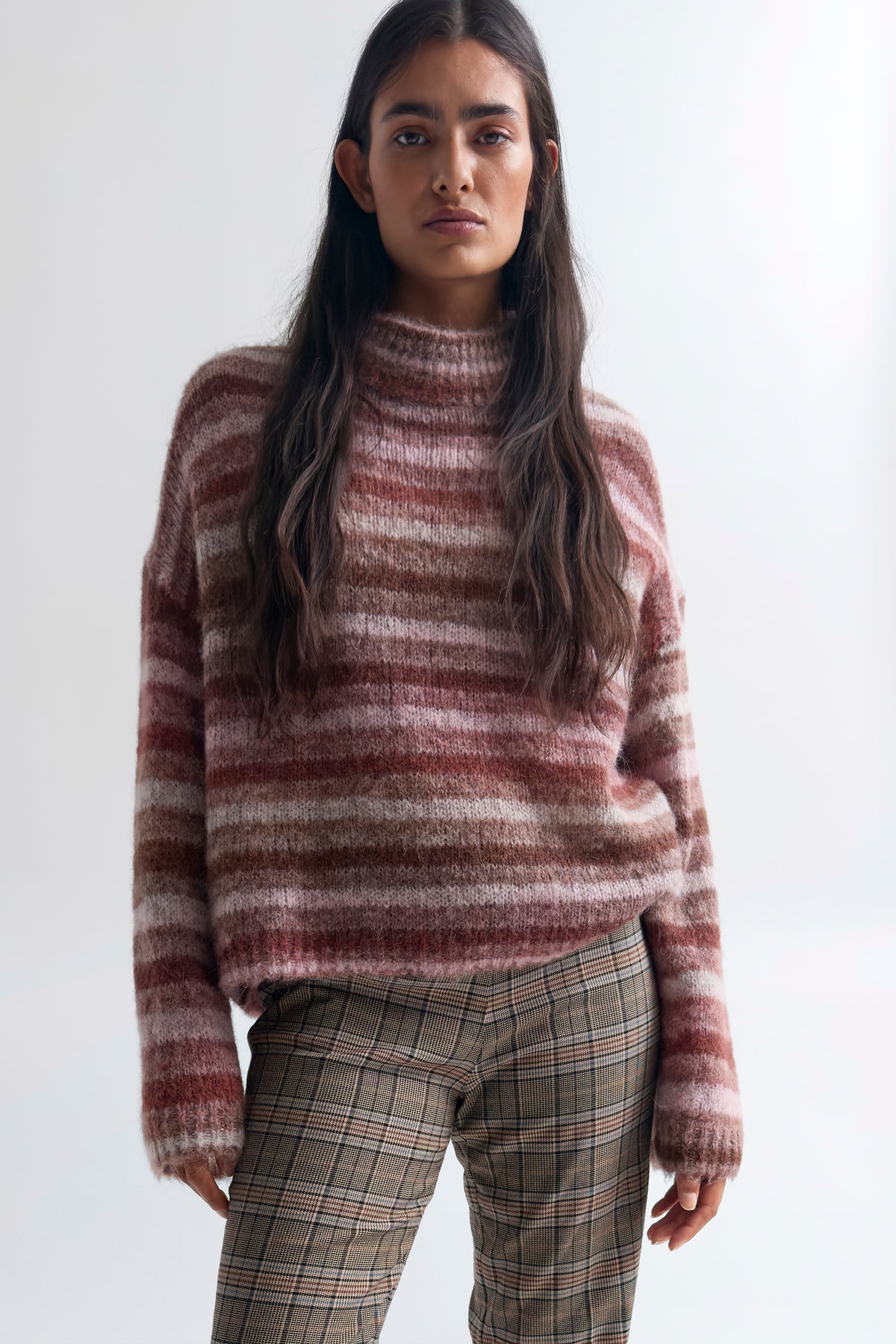The Jinsol alpaca fine merino knit sweater