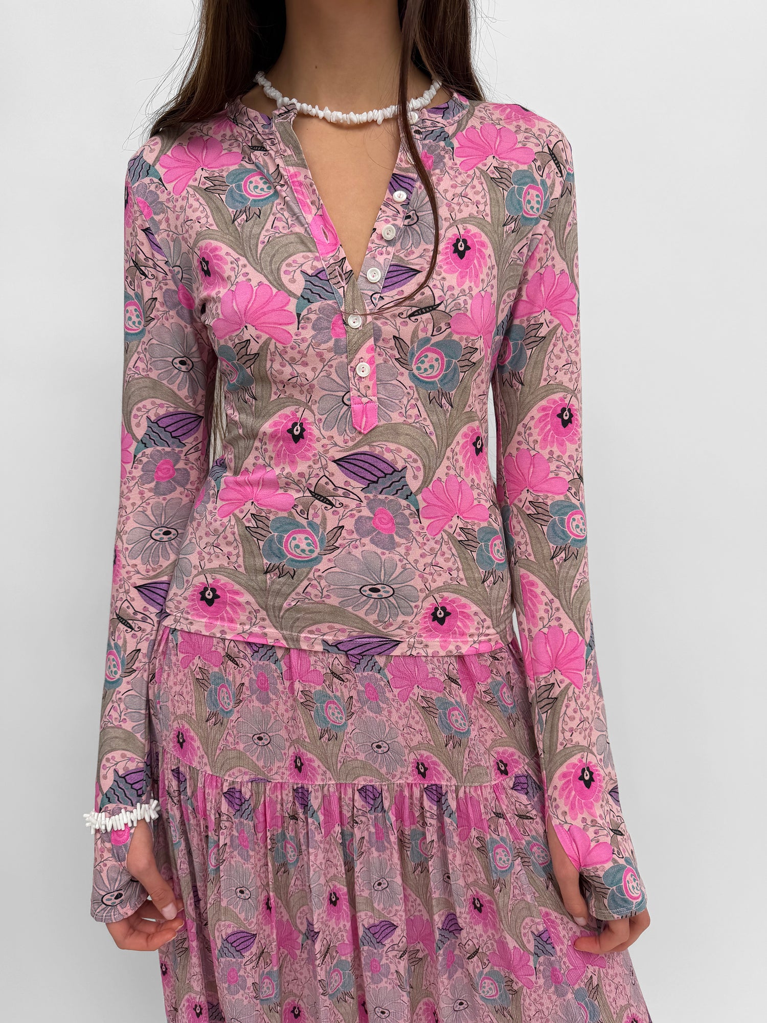 The Kiara Henley shirt top in Ducharne