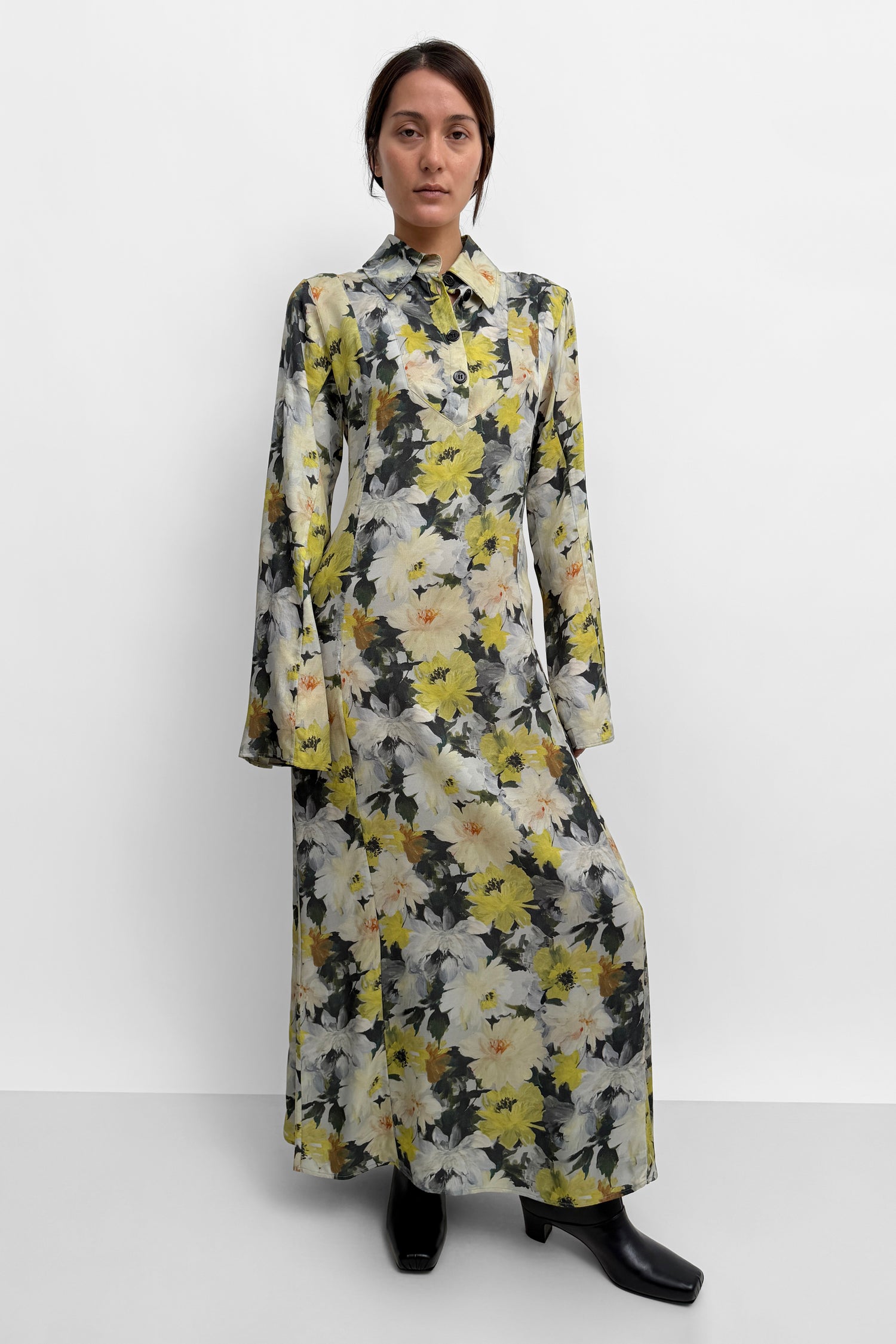 The Lalouli shirt dress