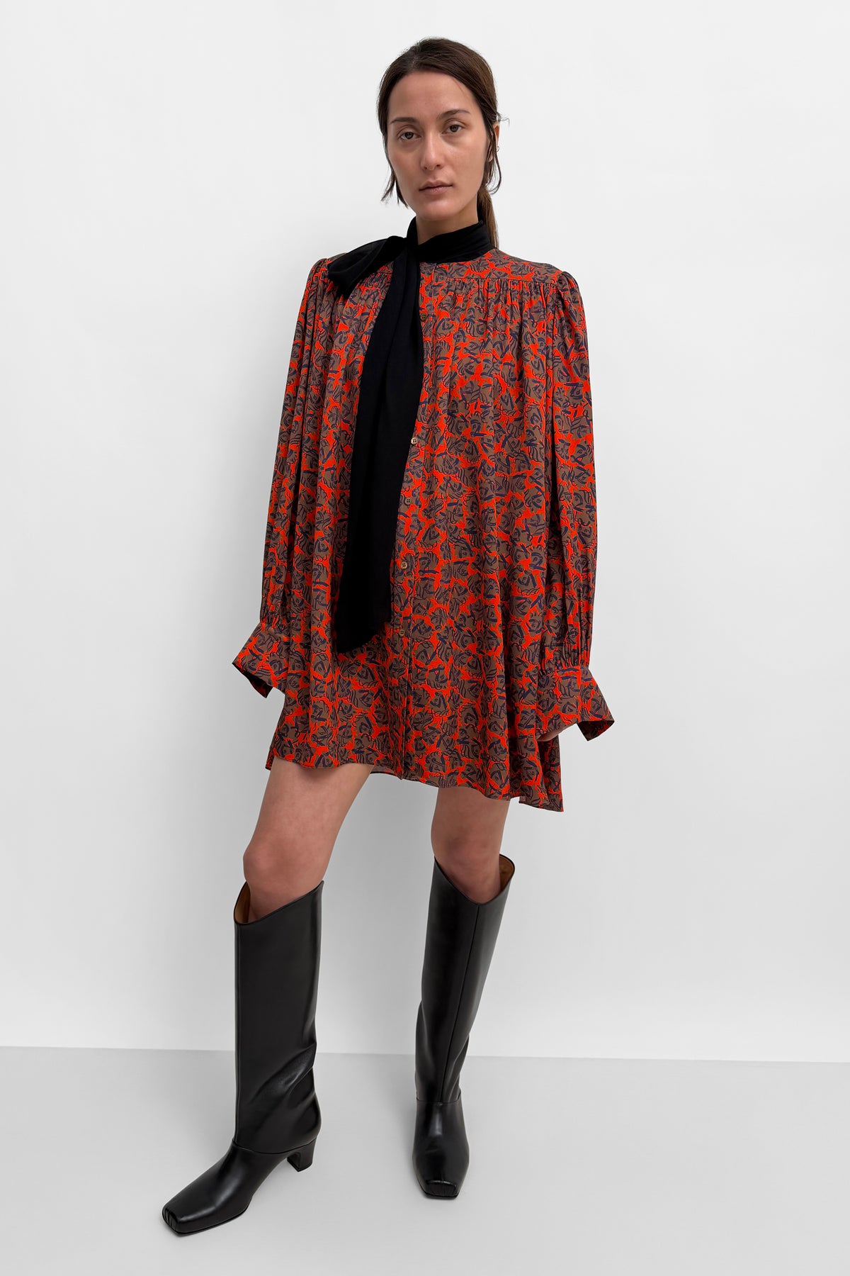 The Nayou bow tie mini dress