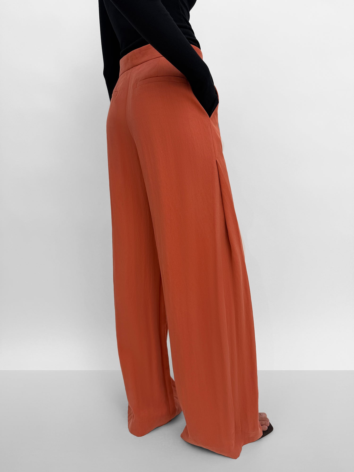 The Nora fluid tencel pant