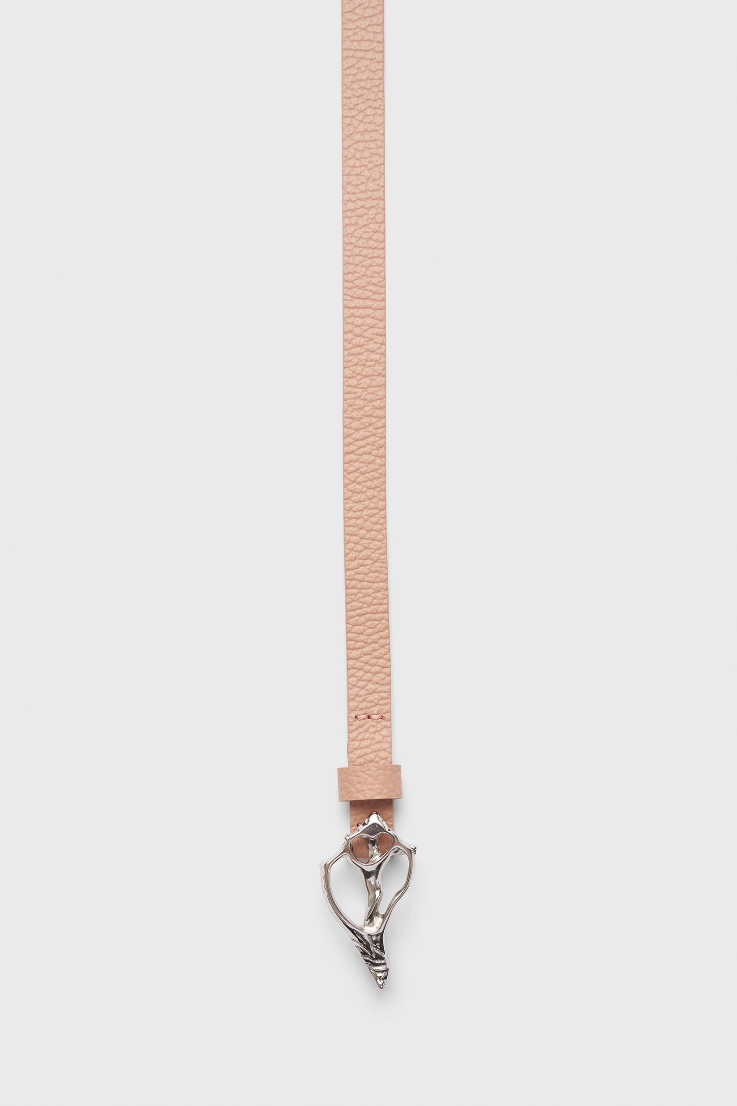 The Petit Seashell pebble leather belt