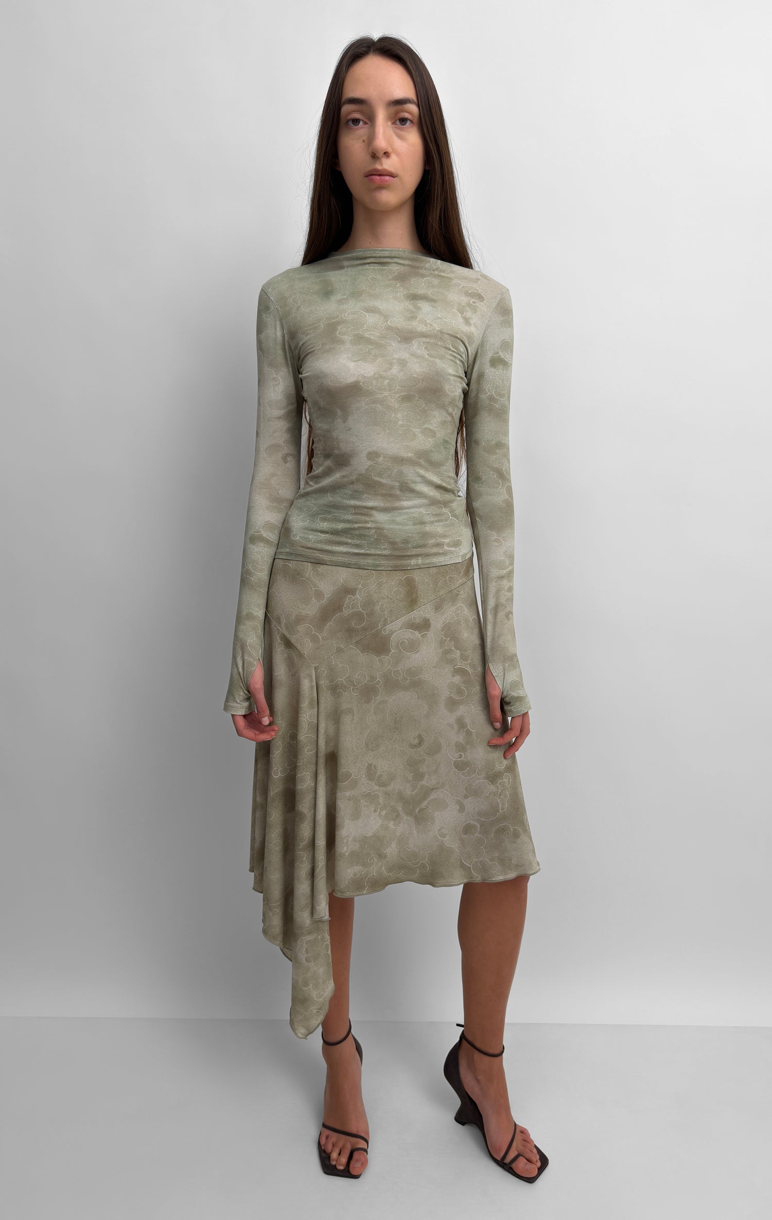 The Rimini skirt in Clouds