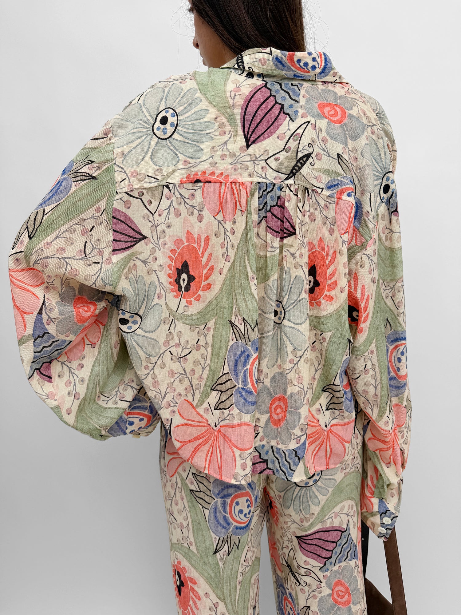 The Taylor plissé cropped shirt in Ducharne