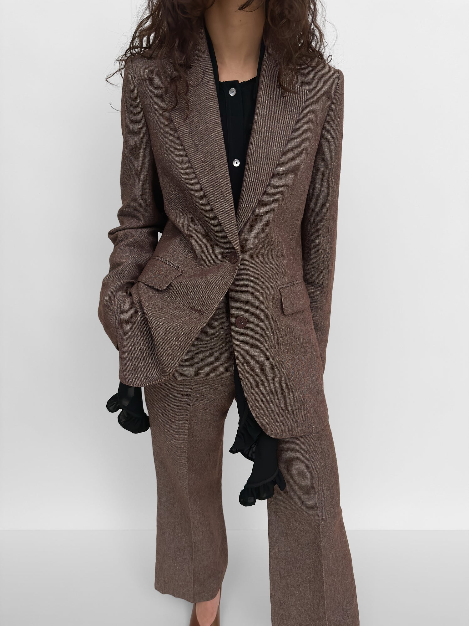 The Viola linen twill tailored blazer