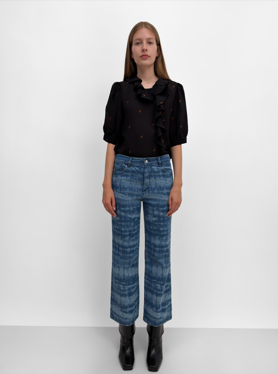 The Xilla flounce blouse