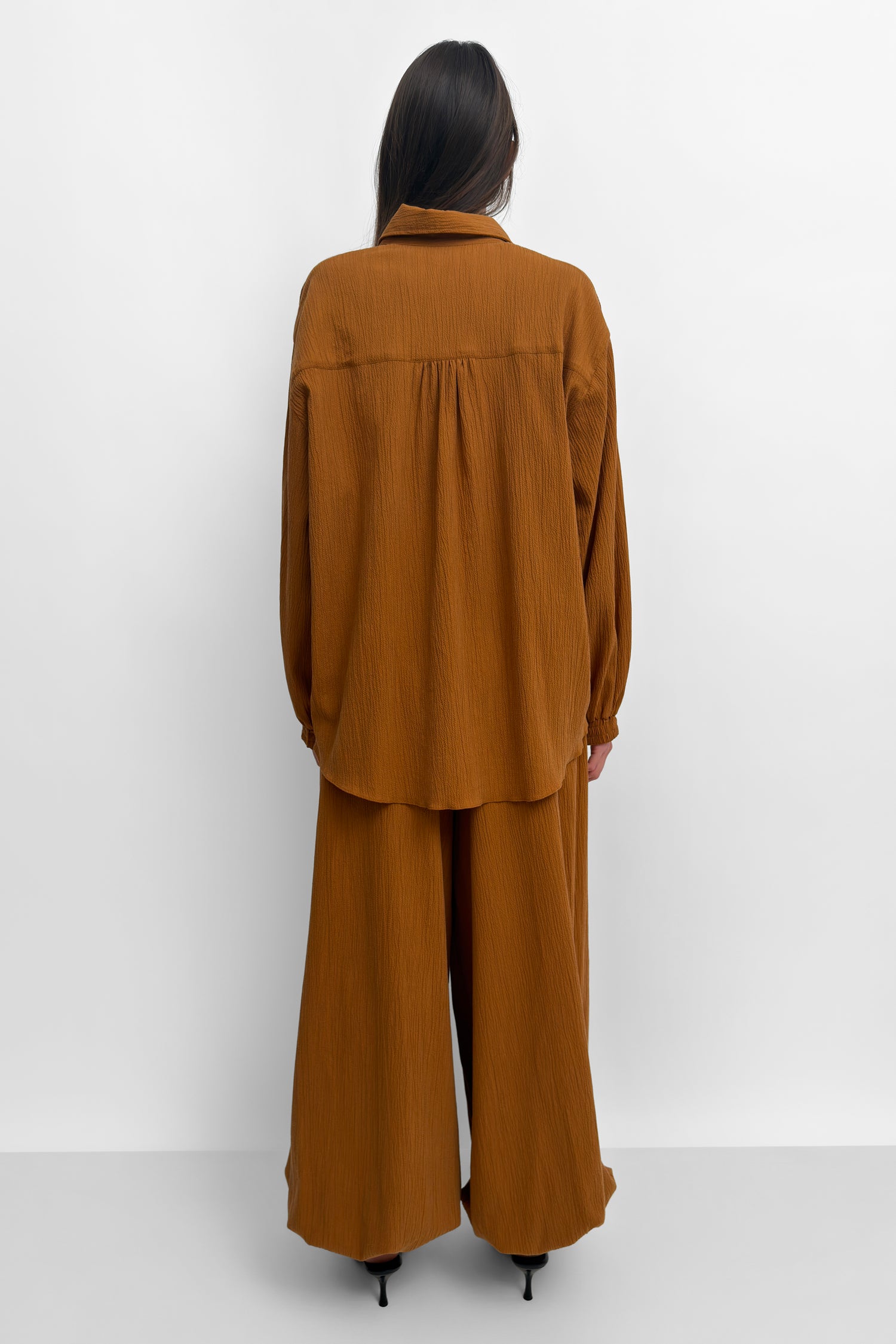 The plissé tencel cotton shirt