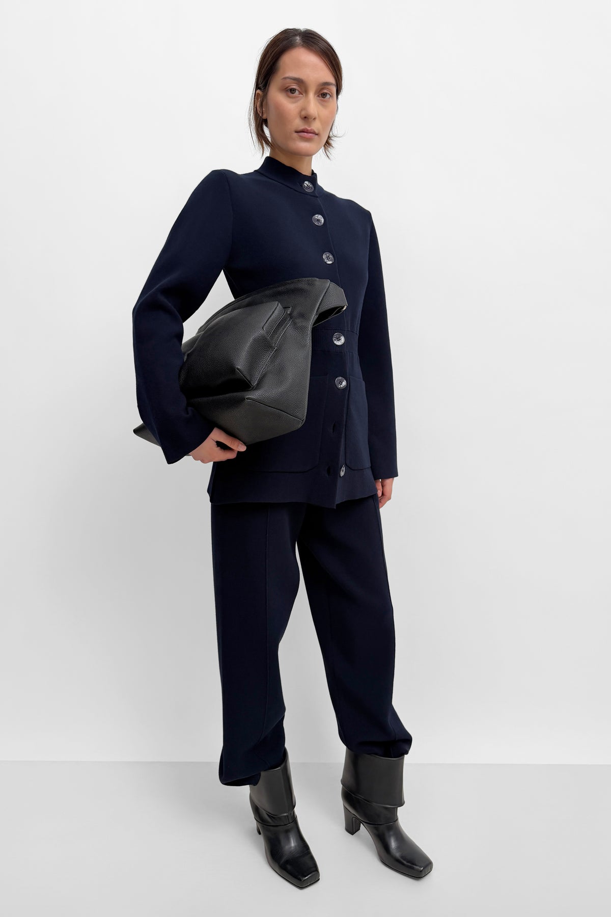 The Soft Loop overdimensioned leather bag