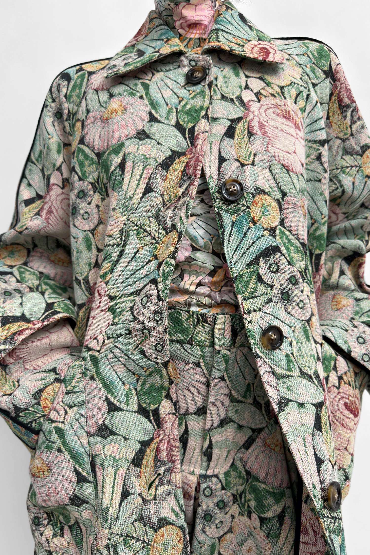 The Yuna jacquard coat