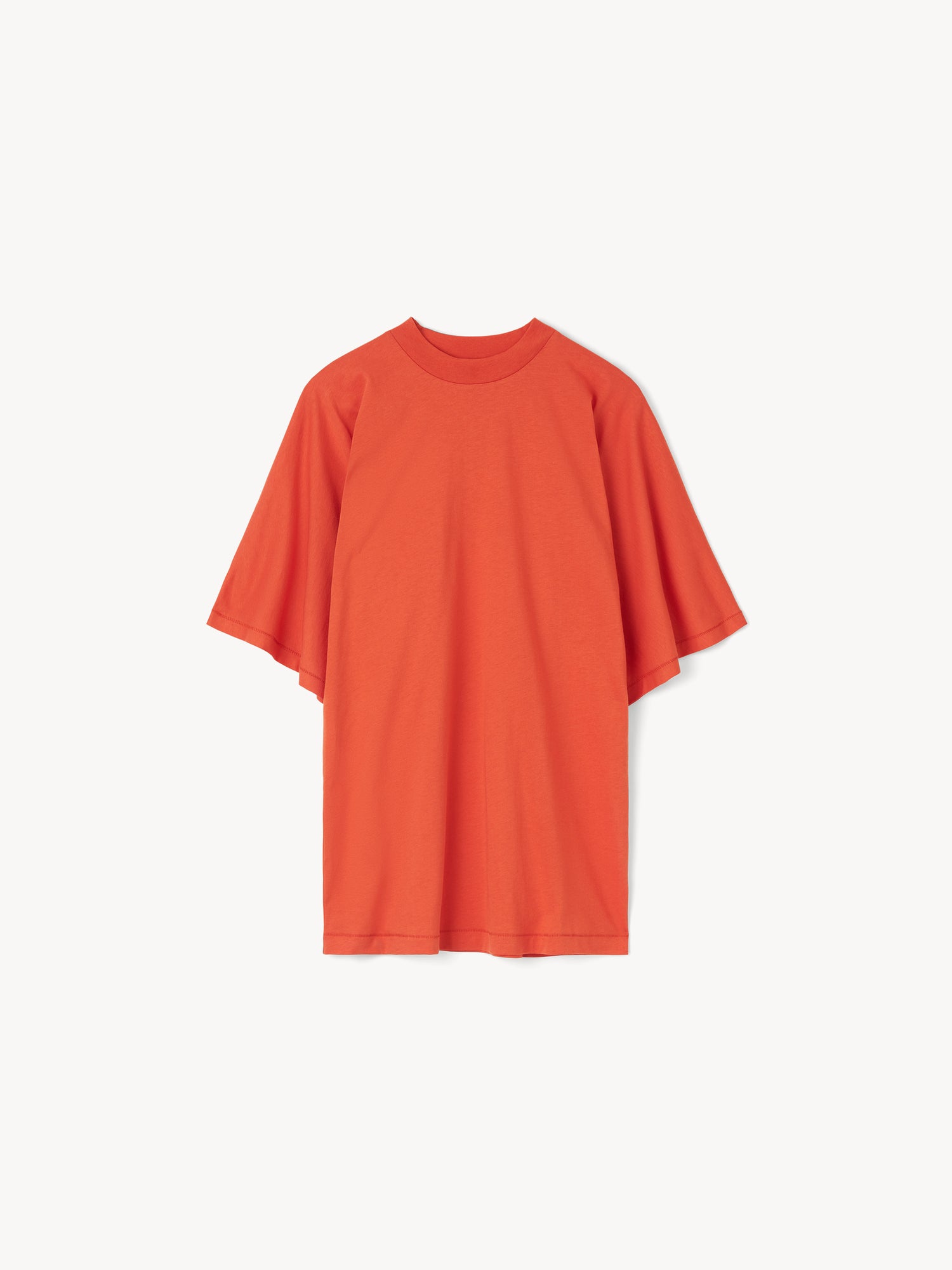 The Pop t-shirt with over-dimensioned sleeves