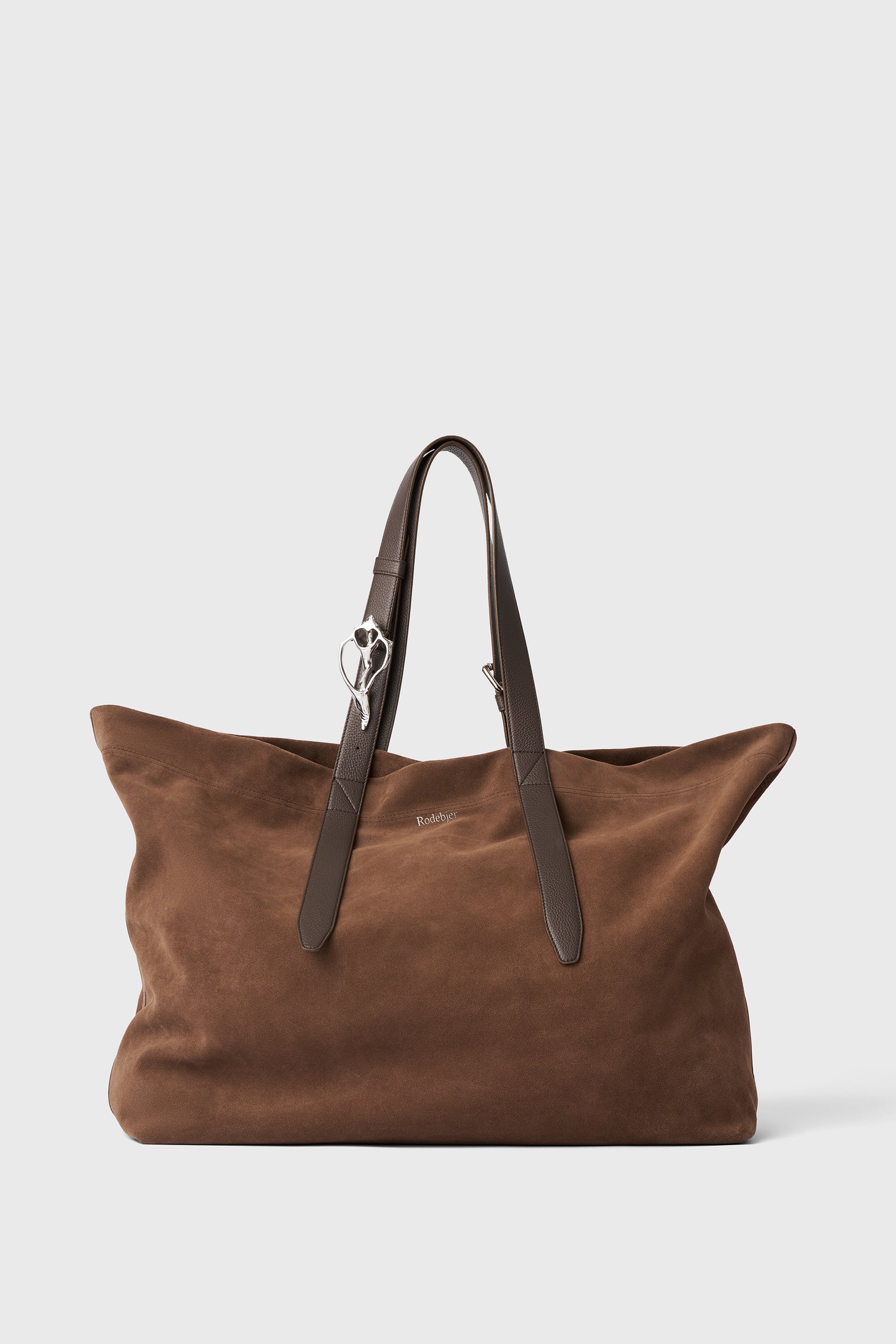 The Shell suede over-dimensioned tote | Rodebjer.com