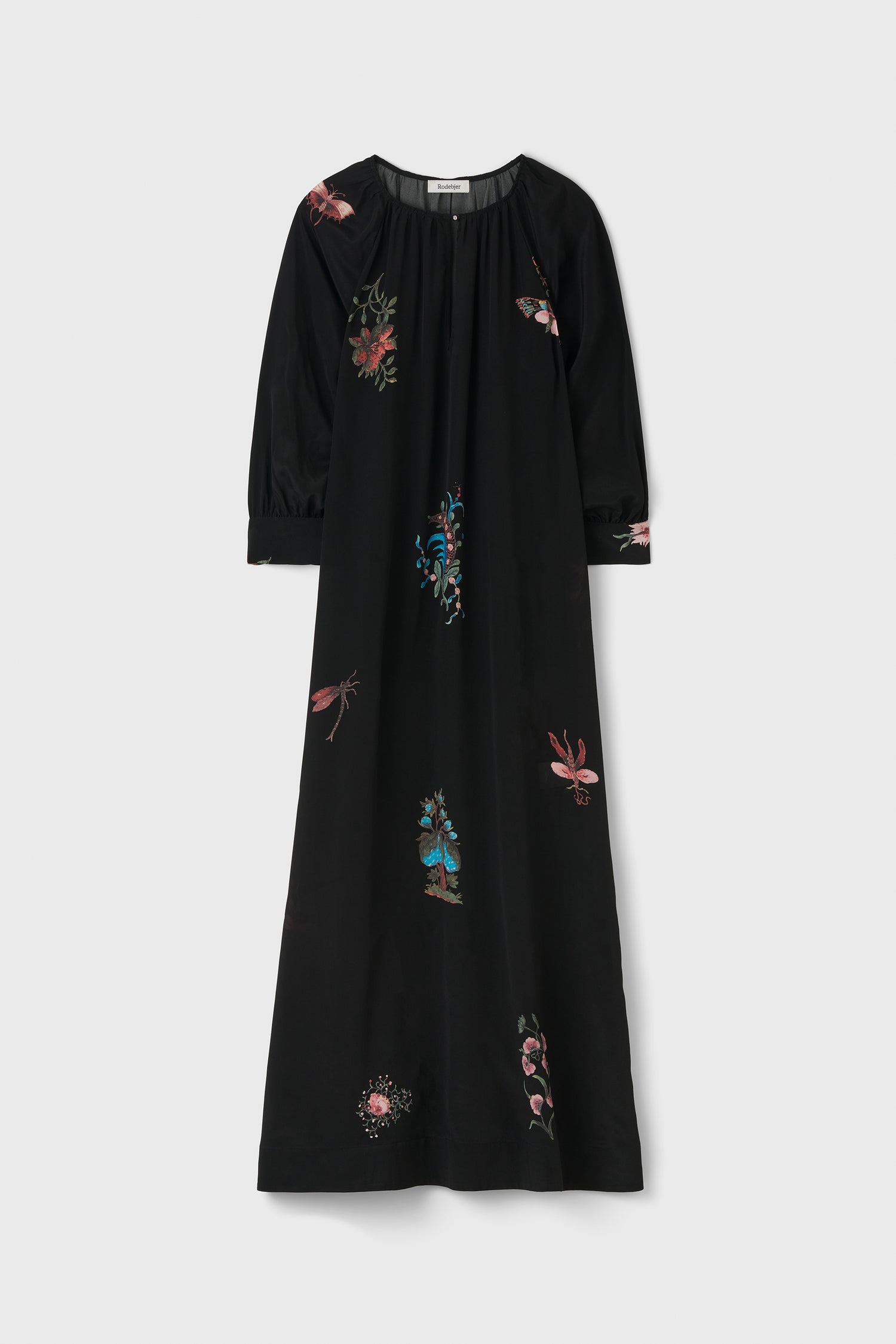 The Windy light silk dress in Duchess