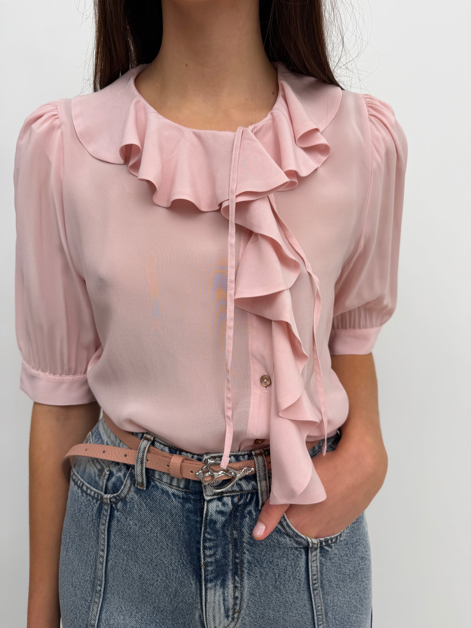 The Xilla flounce blouse