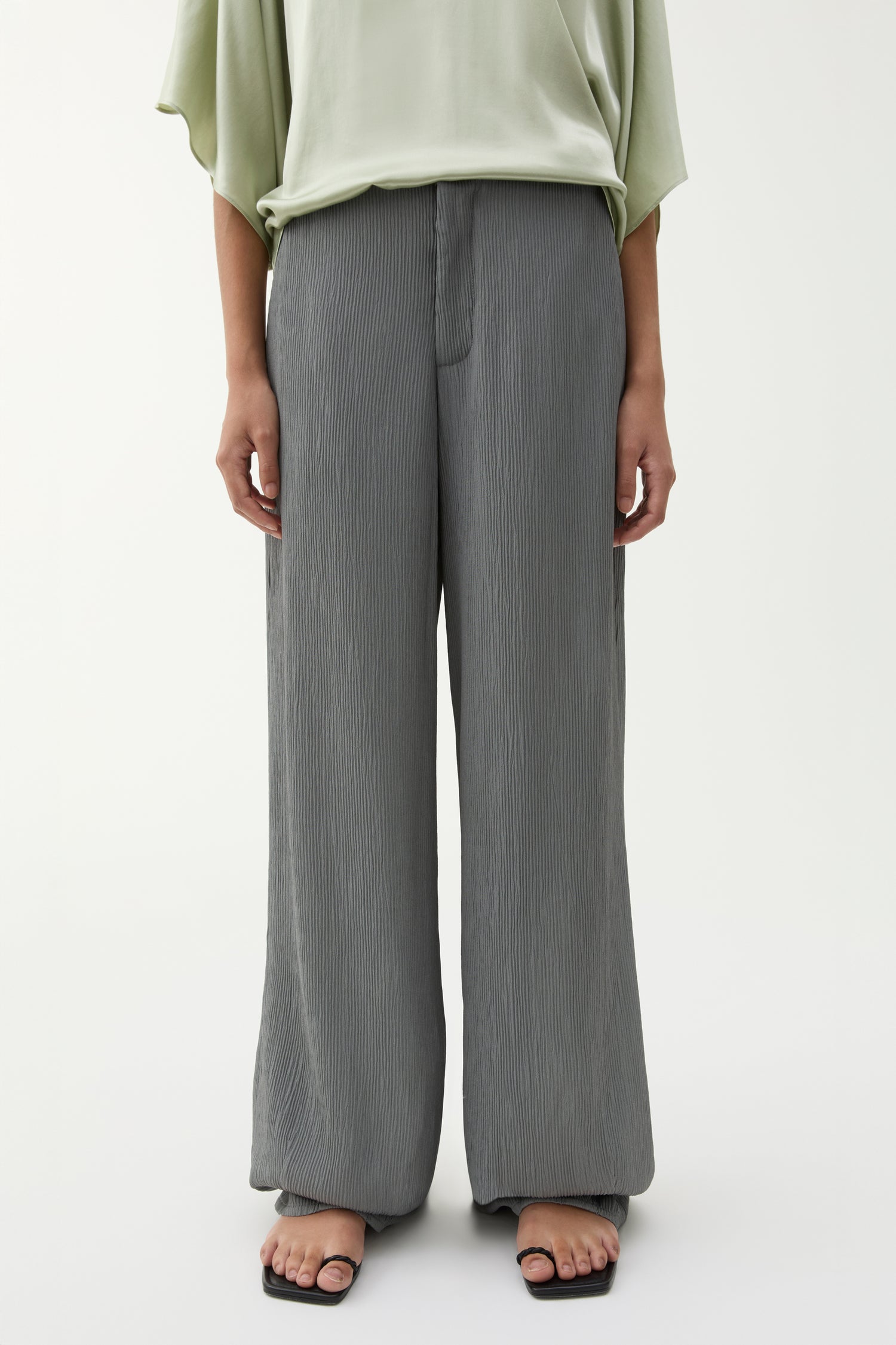 Stevie plissé pants