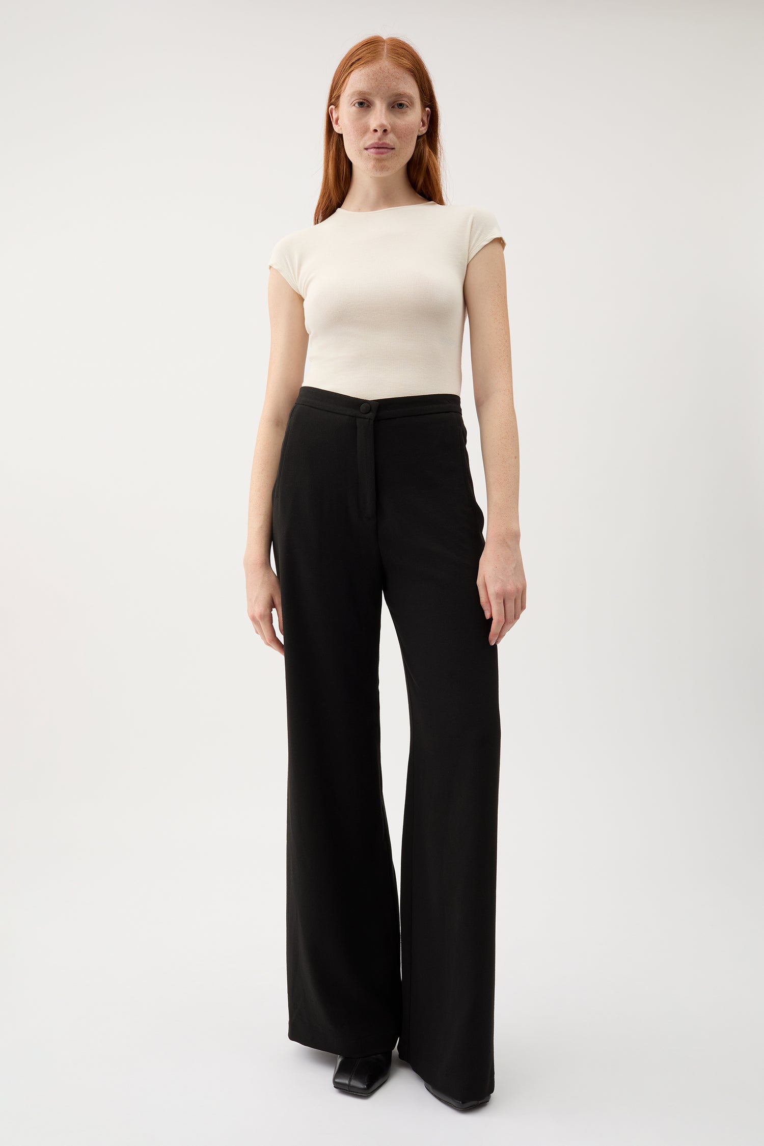The Sini soft suiting pant