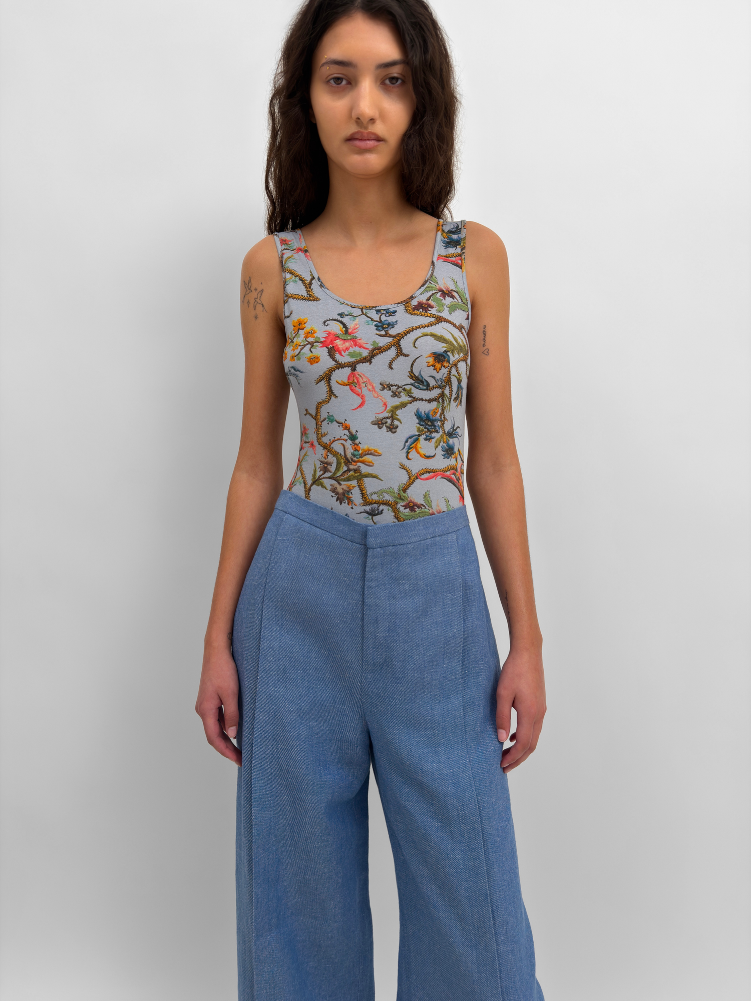 The Dasha body in Trailing