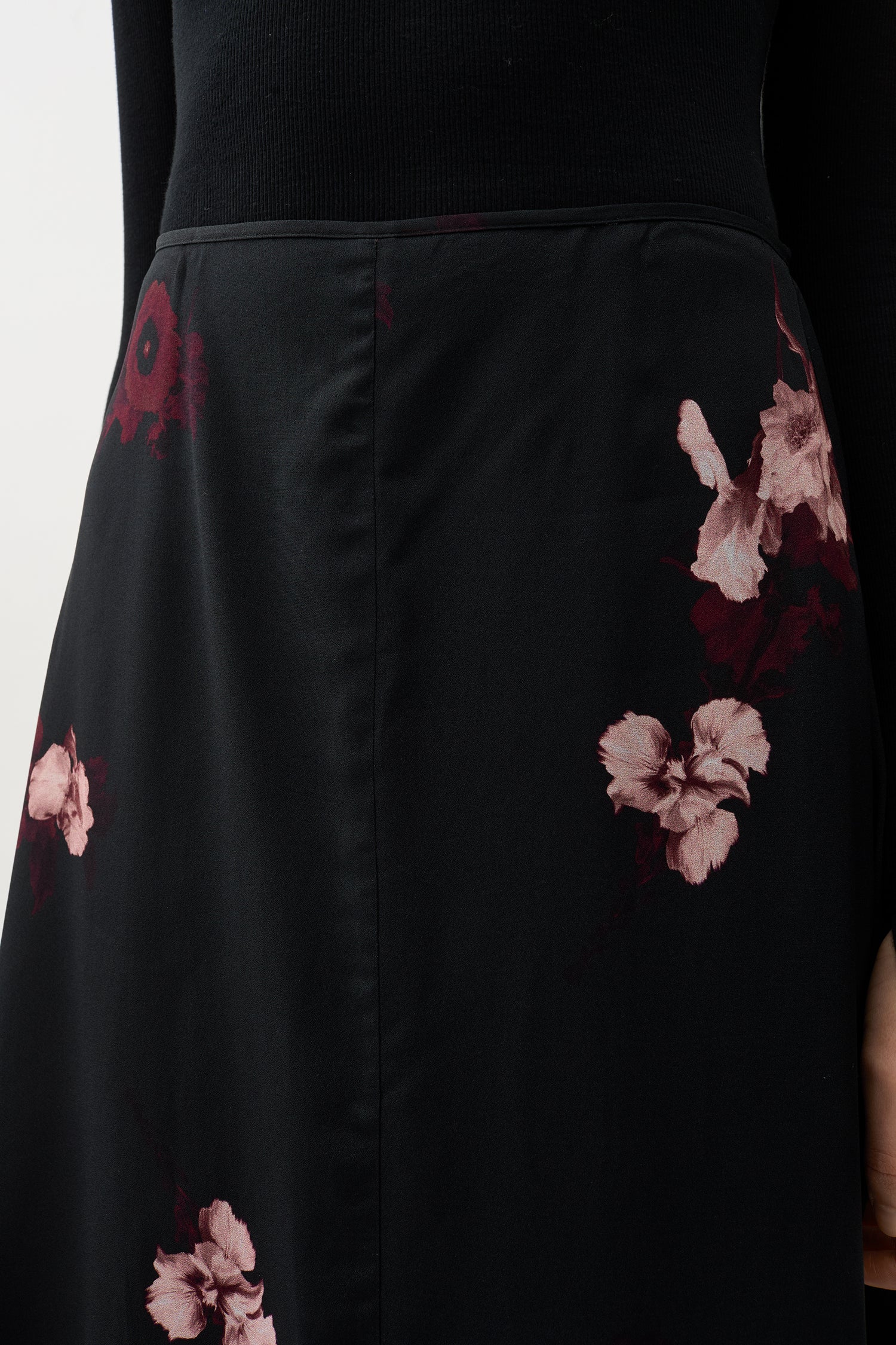 Amalia bouquet skirt