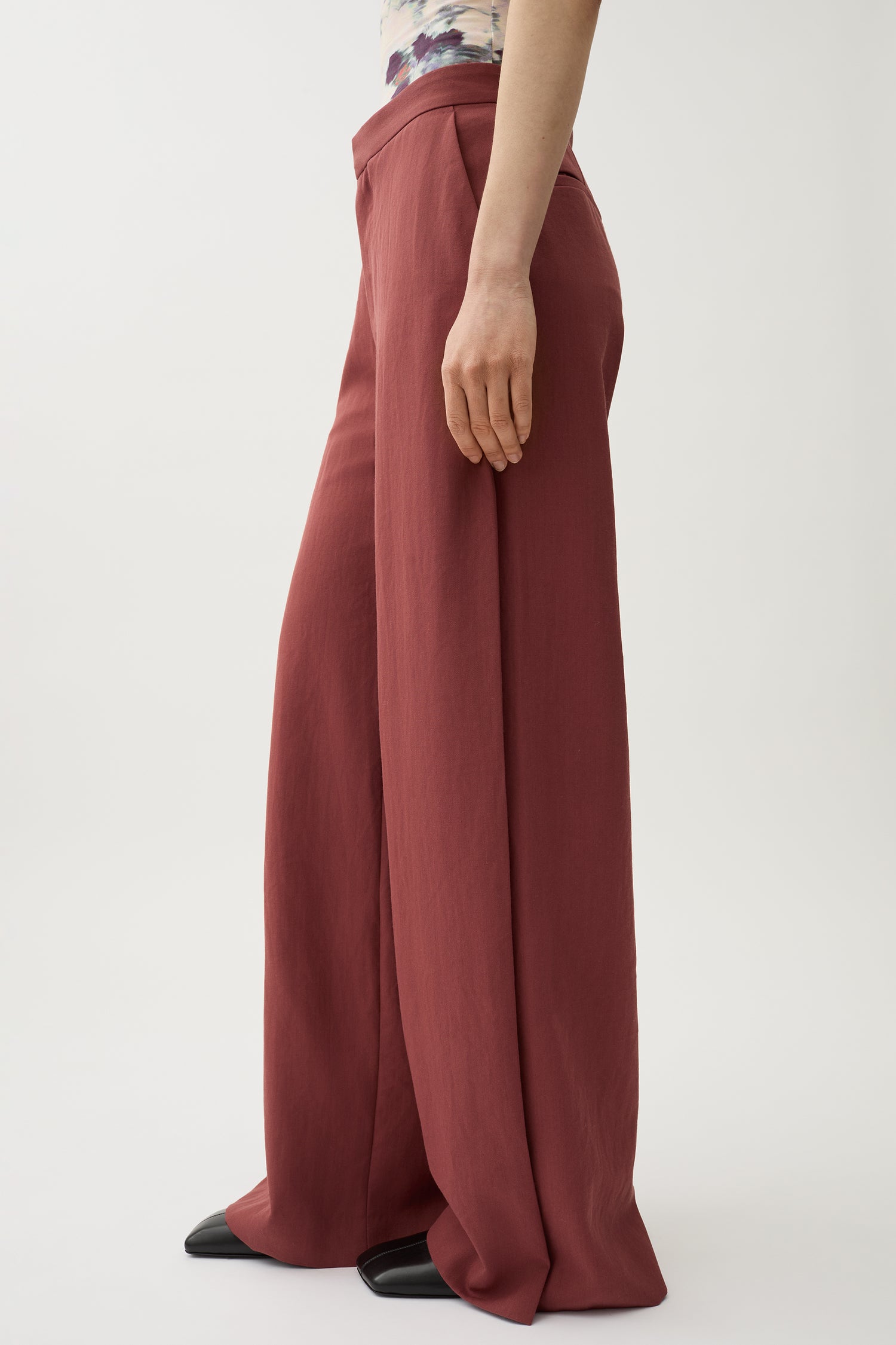 Nora fluid pants