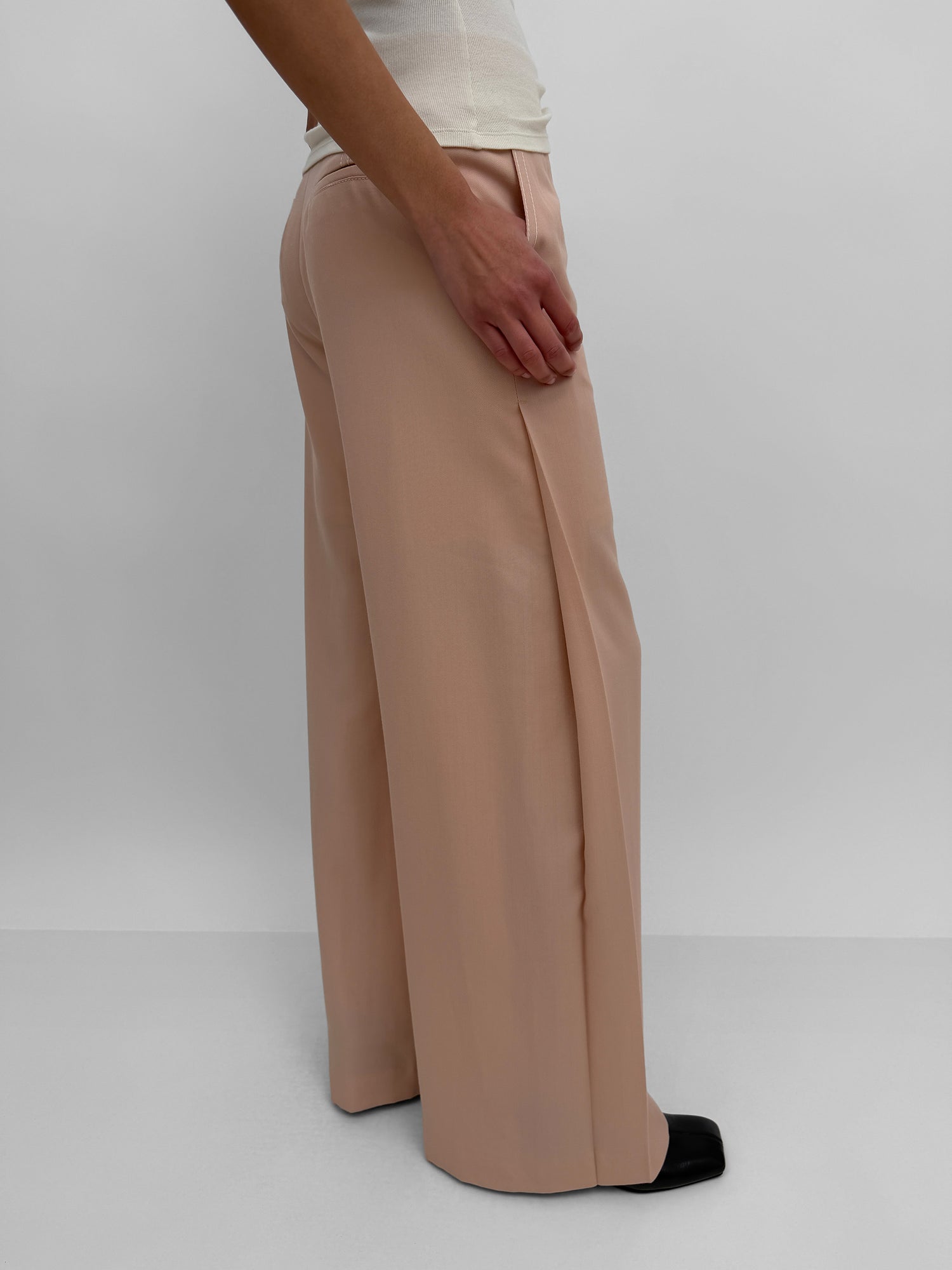 The Nora fluid wool blend pant