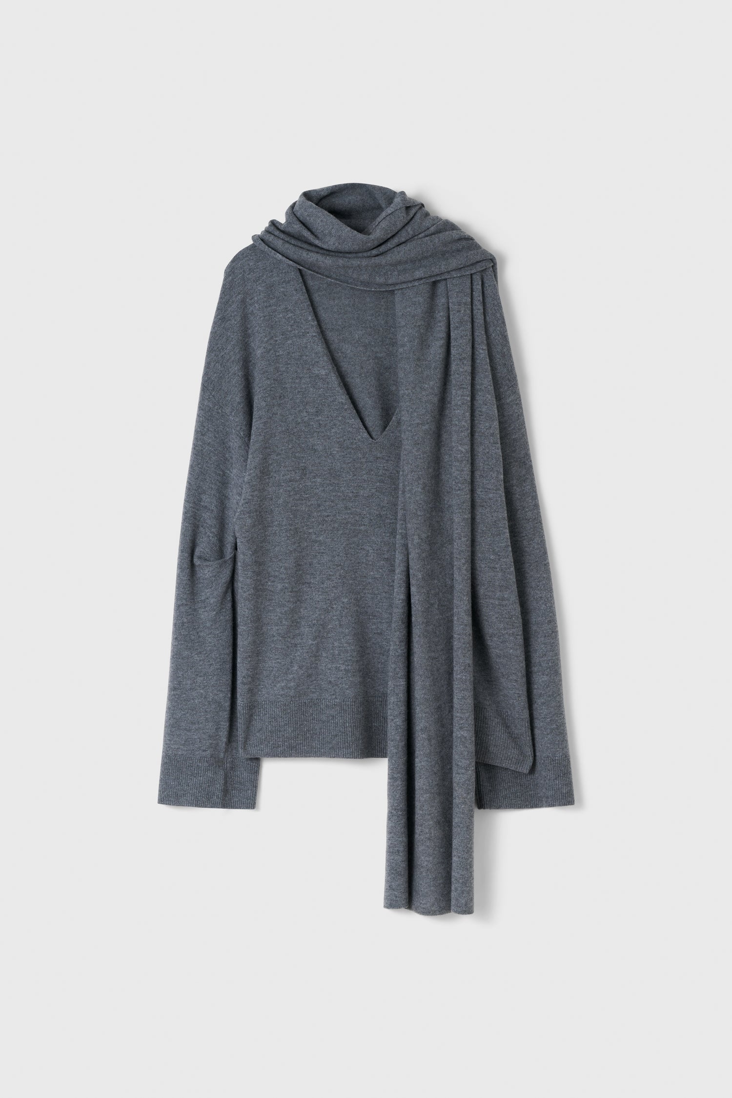 Phlox knitted sweater