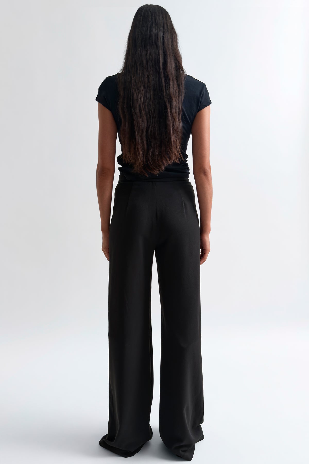 The Sini soft suiting pant