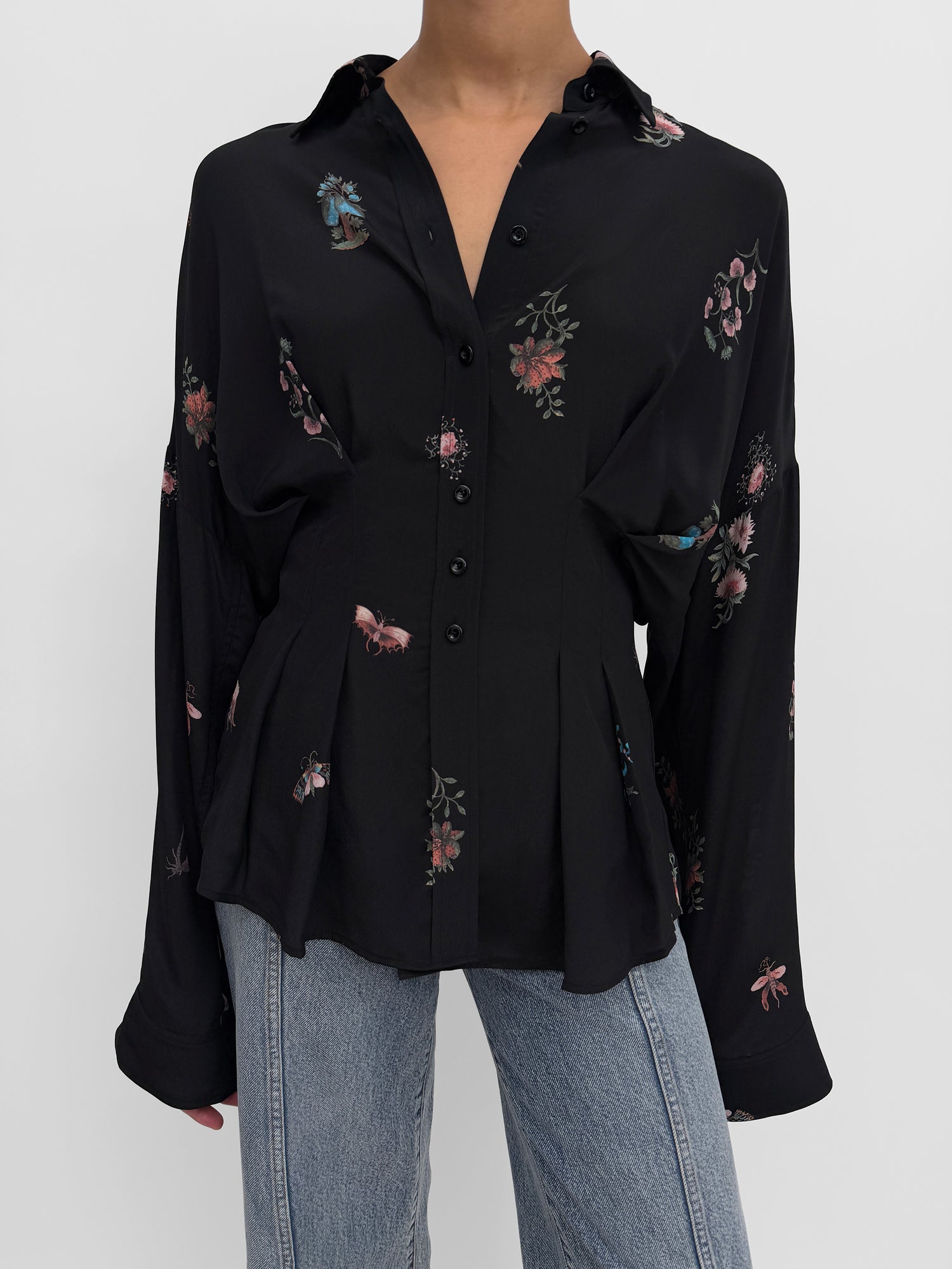 The Apollo cinched shirt in Duchess