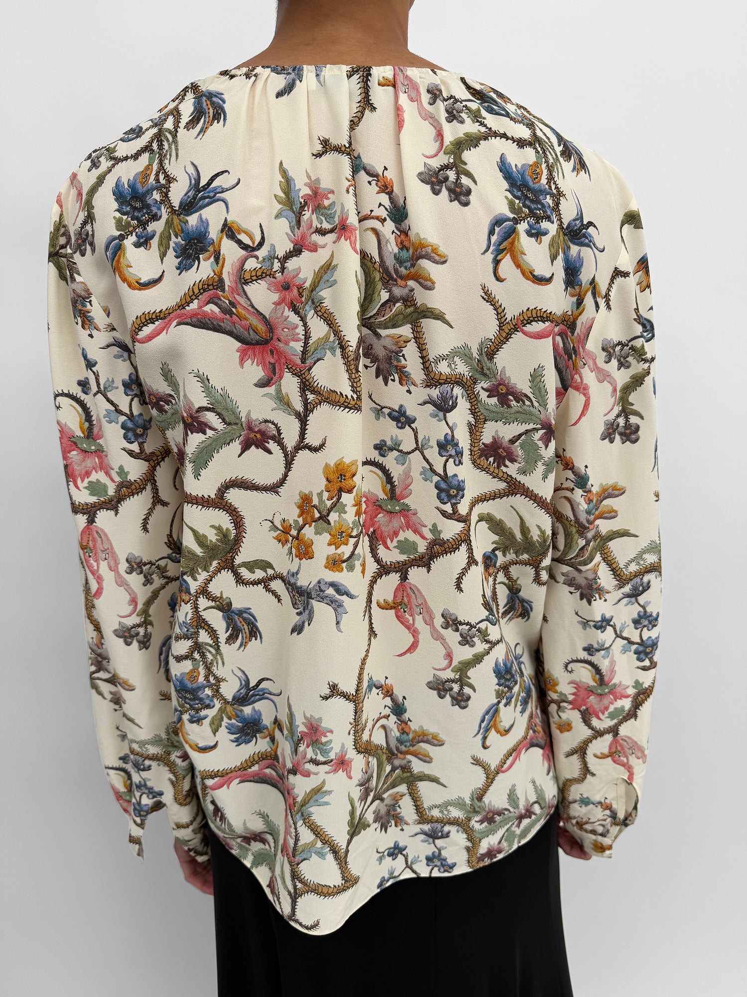 The Baily raglan blouse in Trailing