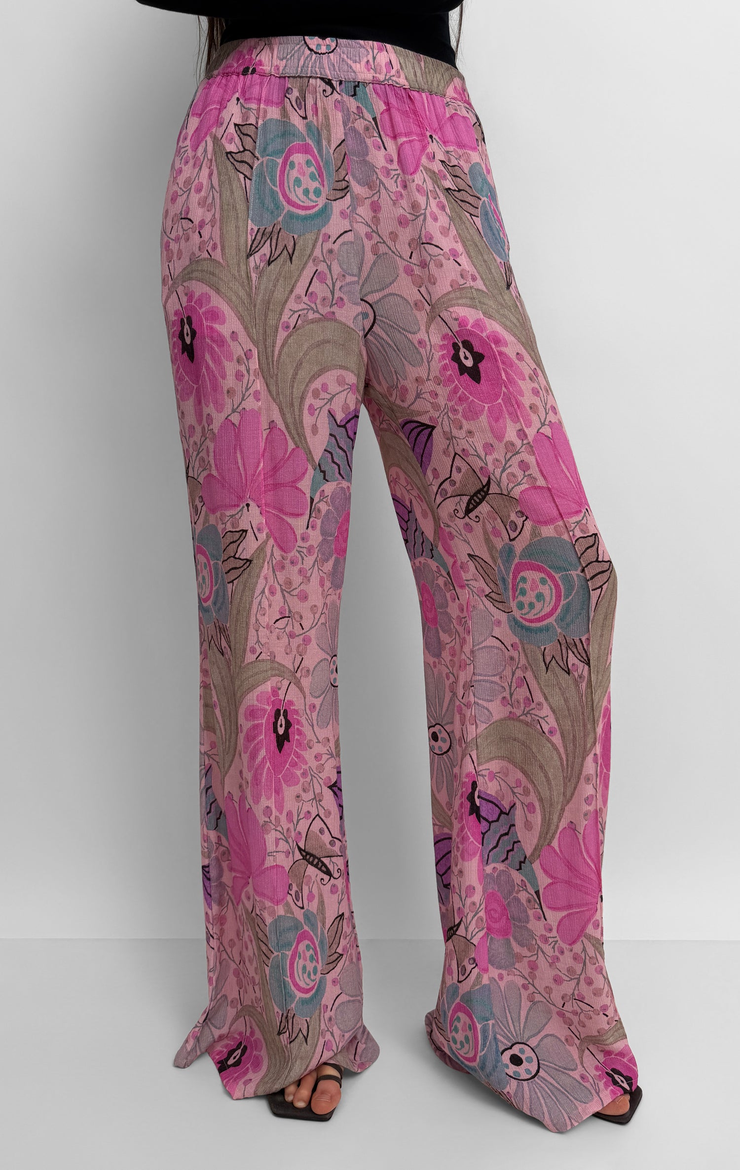 The Ezra dressed track pant in Ducharne