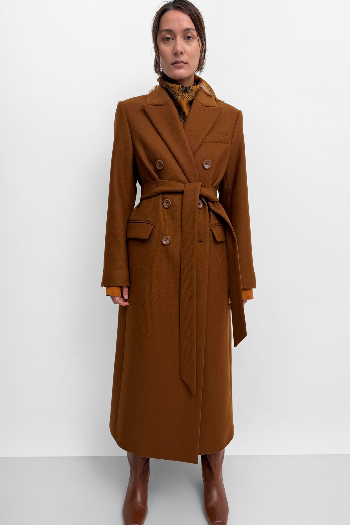 The Lovis double breasted wool coat