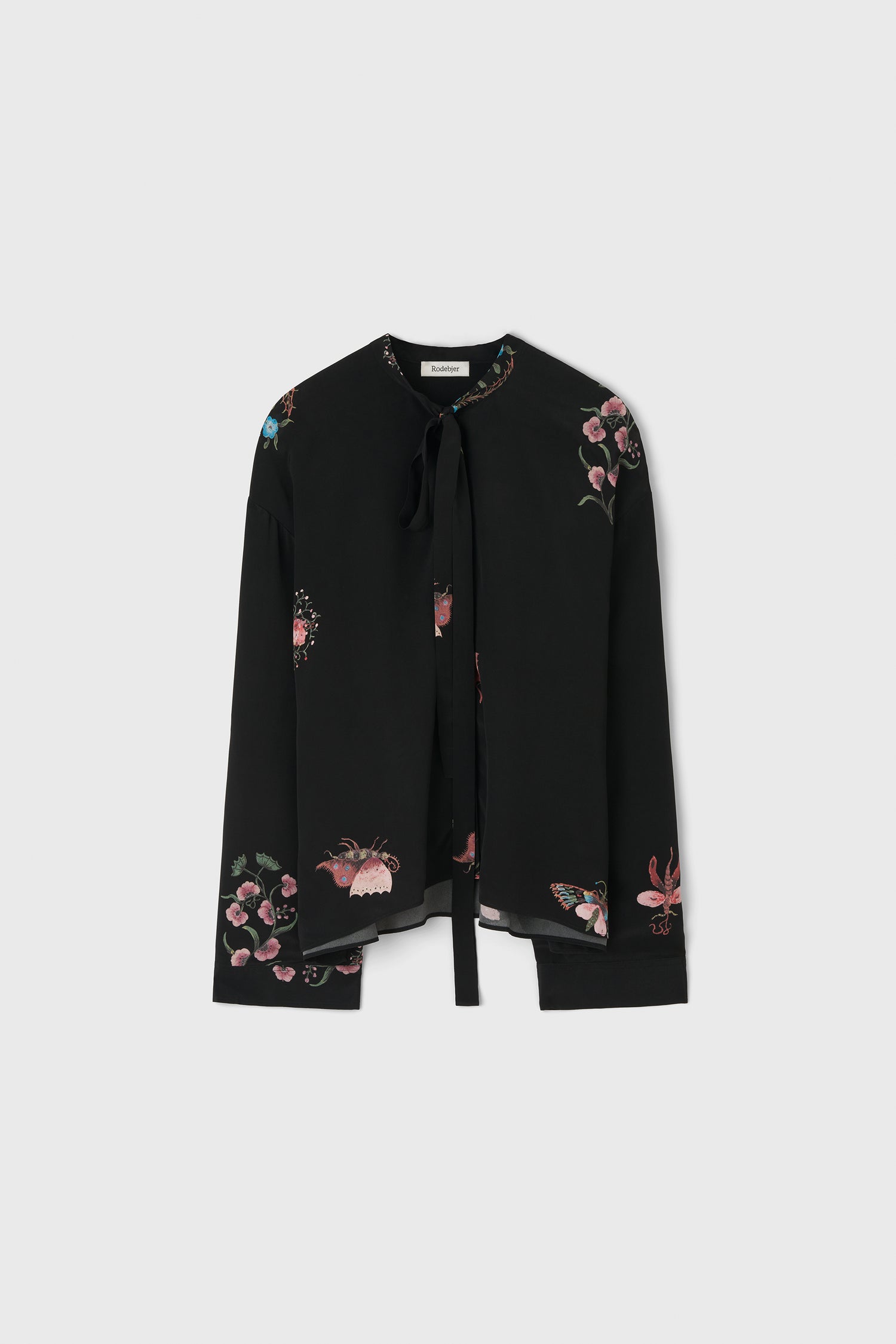 The Melanie light silk blouse in Duchess