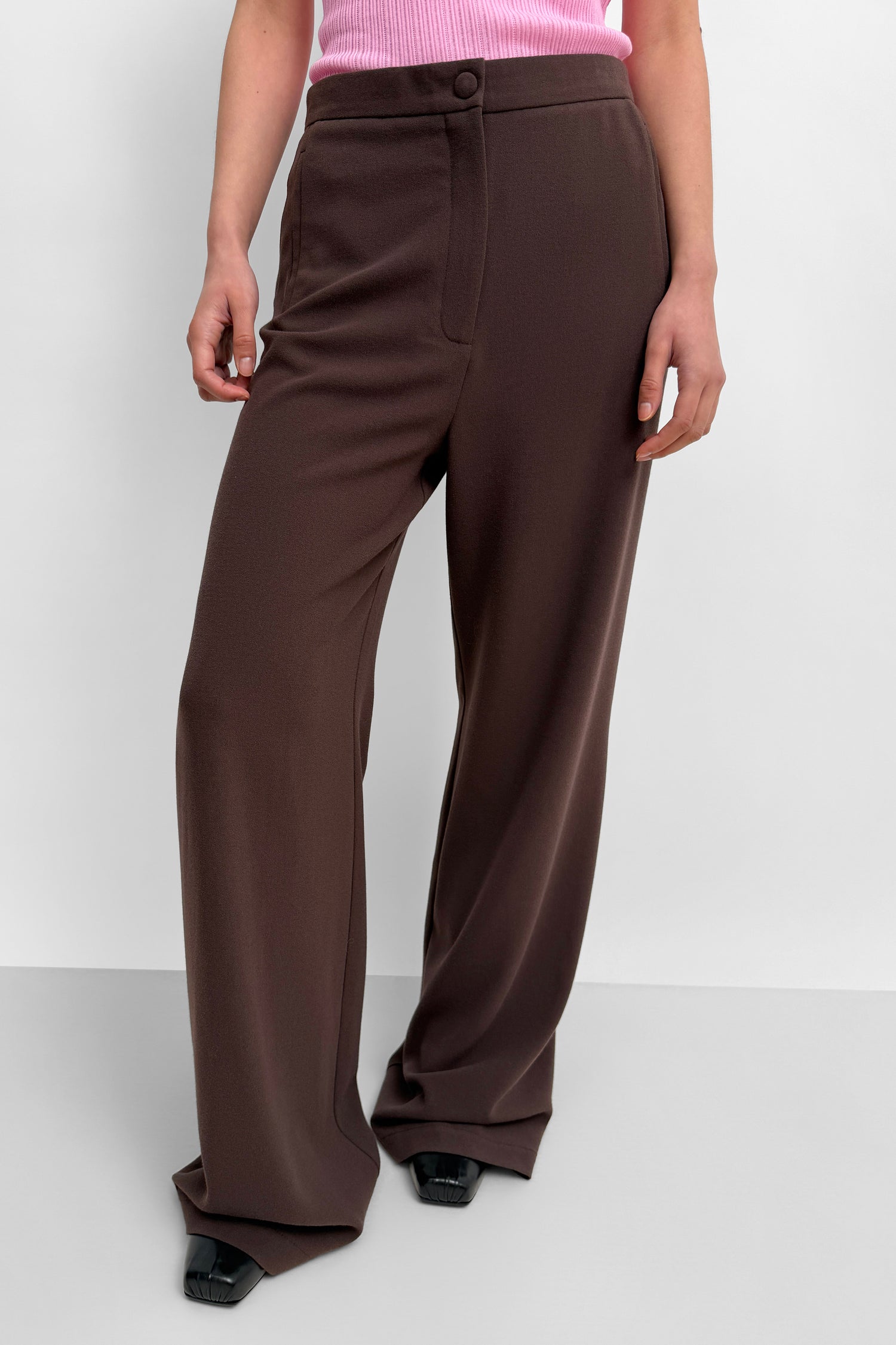 The Sini soft suiting pant