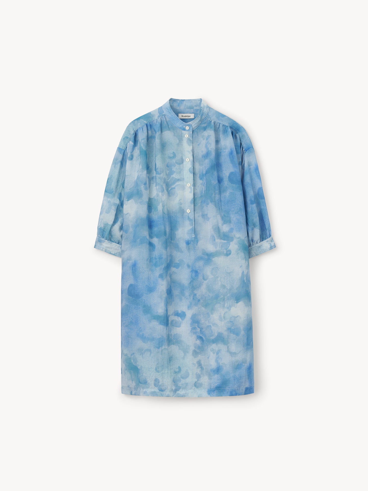 The Titan tunic in Clouds