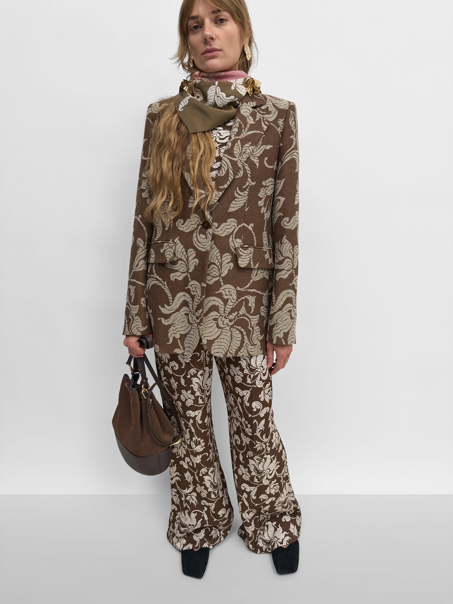 The Viola jacquard blazer in French Lily